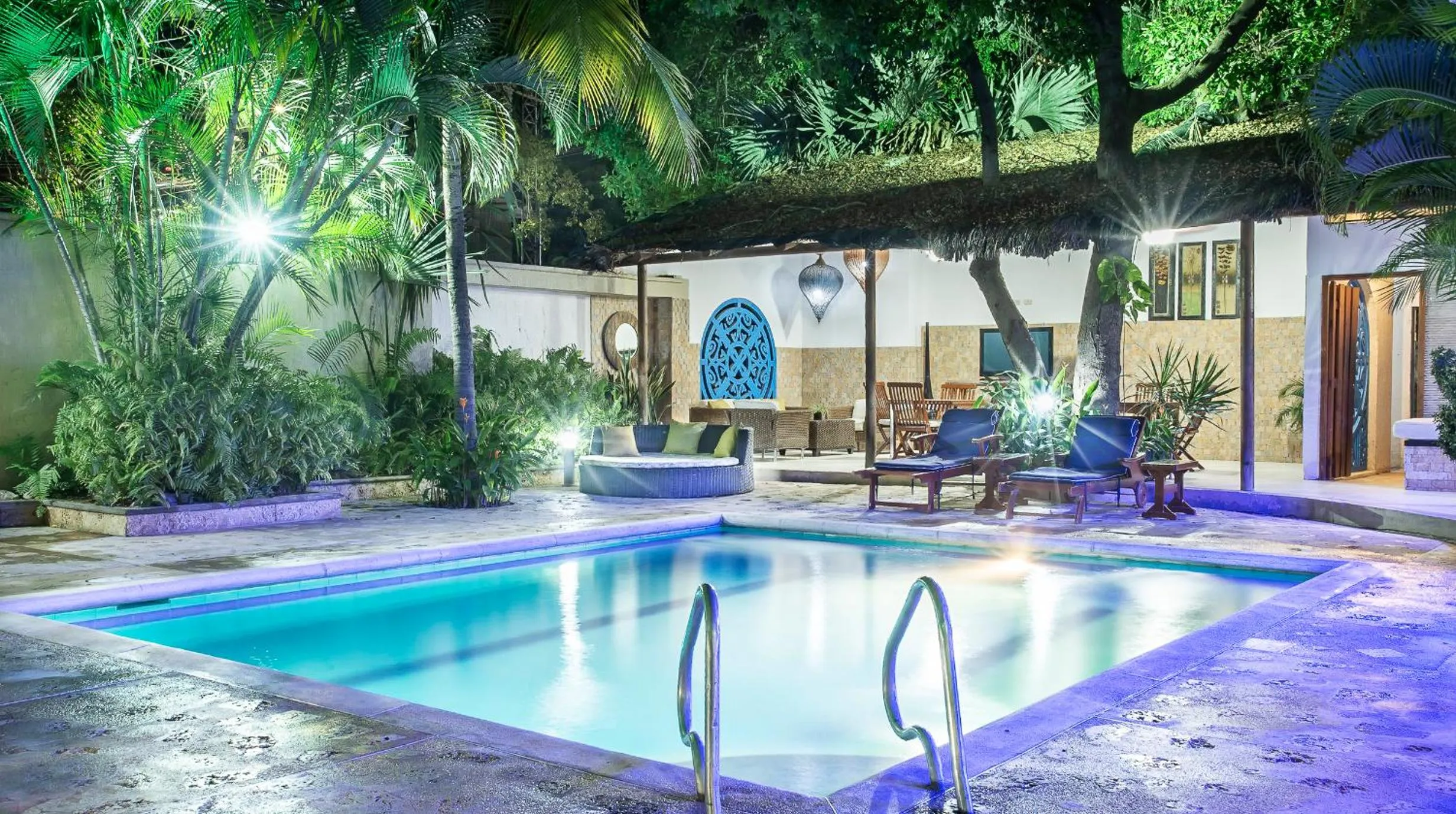 Swimming pool in Hotel Santorini Express y Cabañas