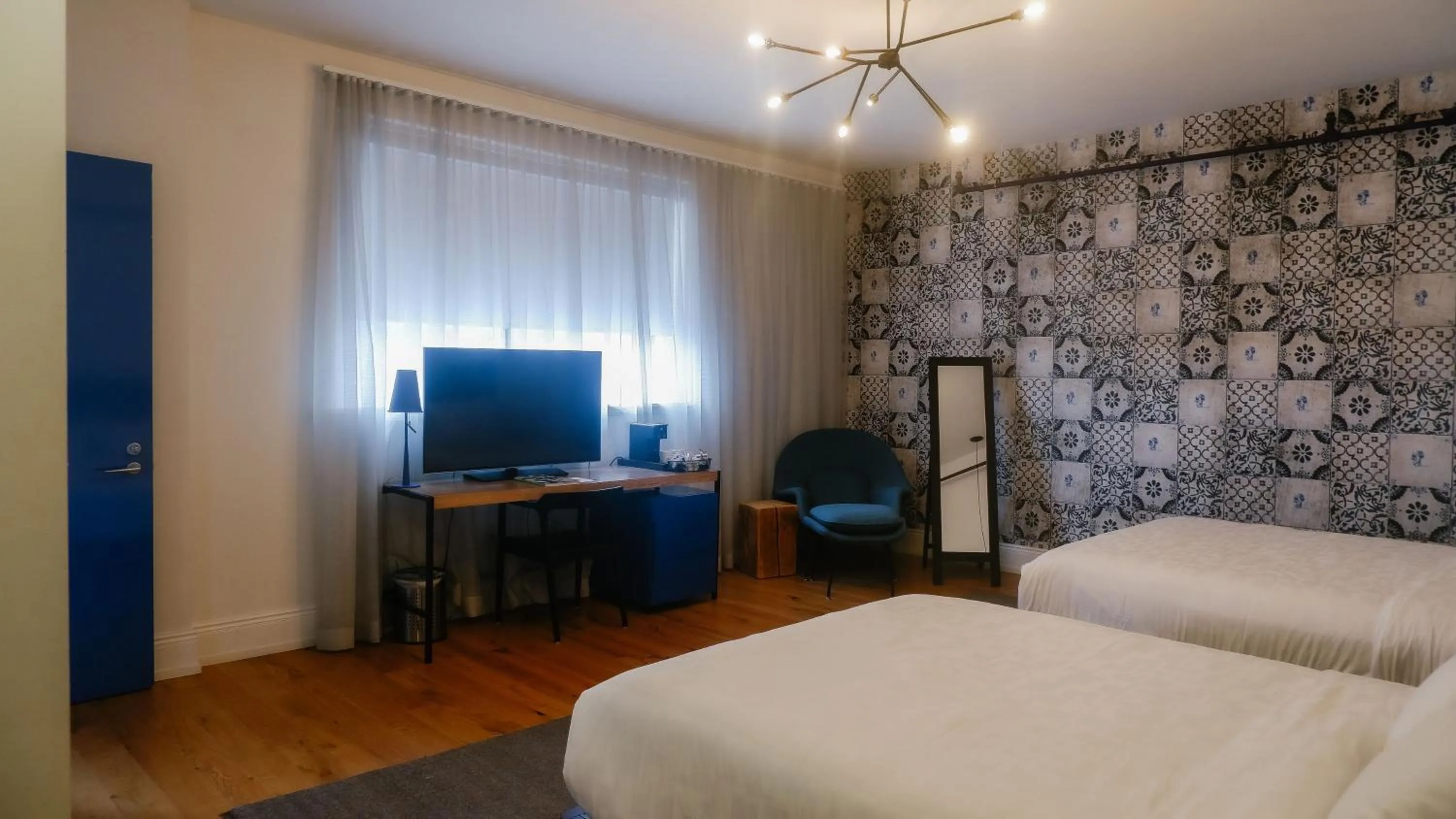 Bed in The Walper Hotel, part of JdV by Hyatt