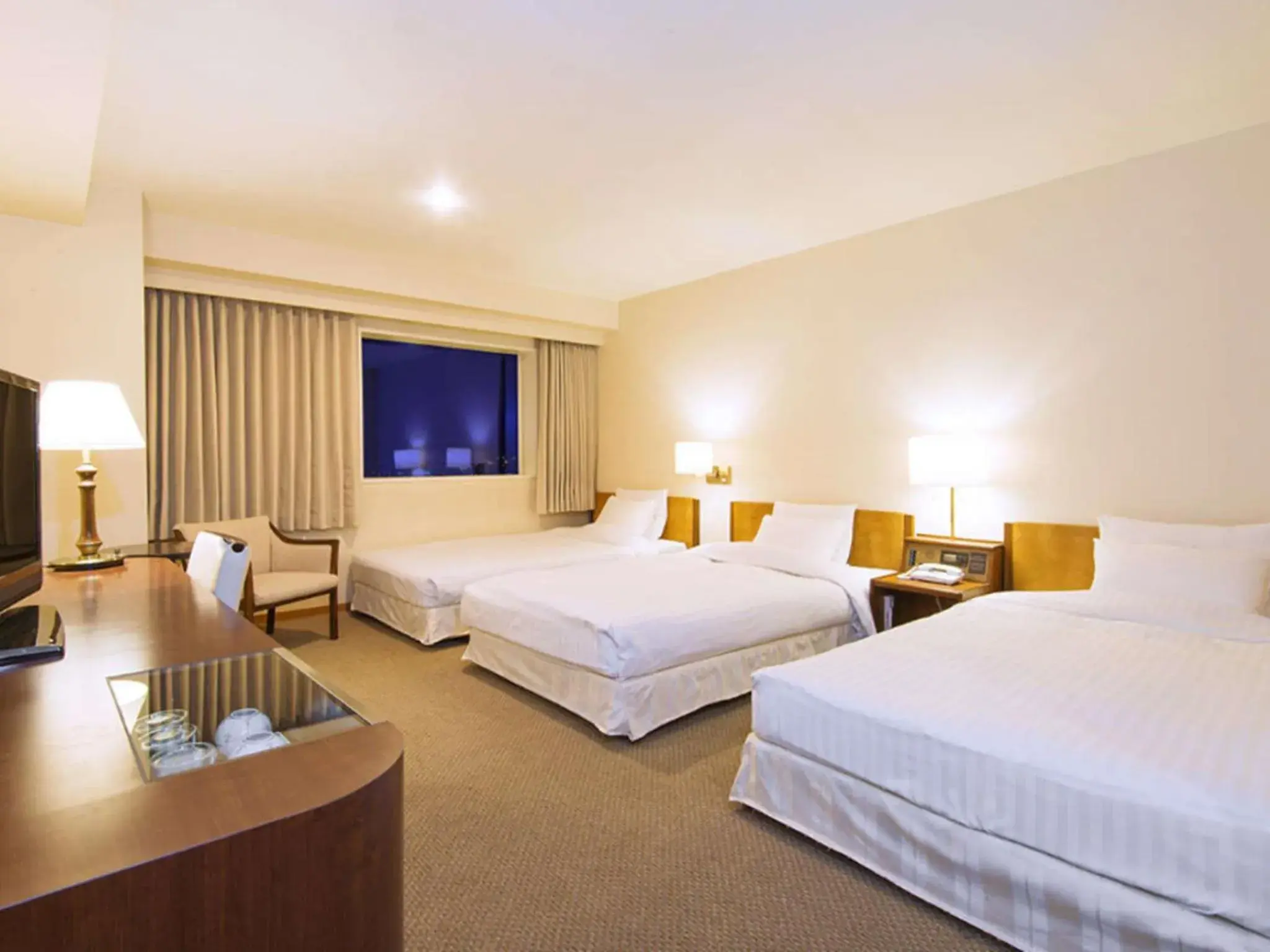 Superior Triple Room - single occupancy - Smoking in Art Hotel Asahikawa Superior Triple Room - single occupancy - Smoking in Art Hotel Asahikawa