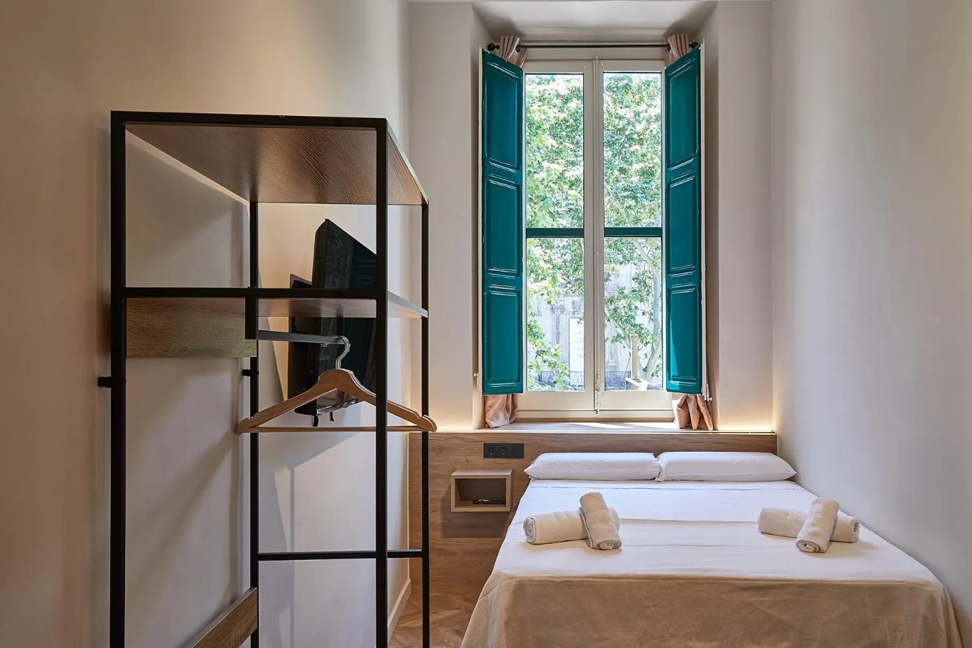 Bed in Ella Hostel Boqueria