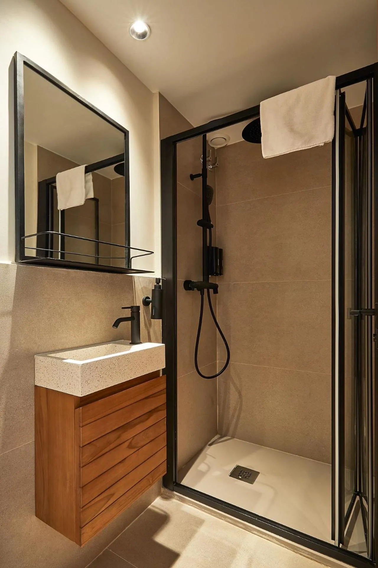 Ella Hostel Boqueria