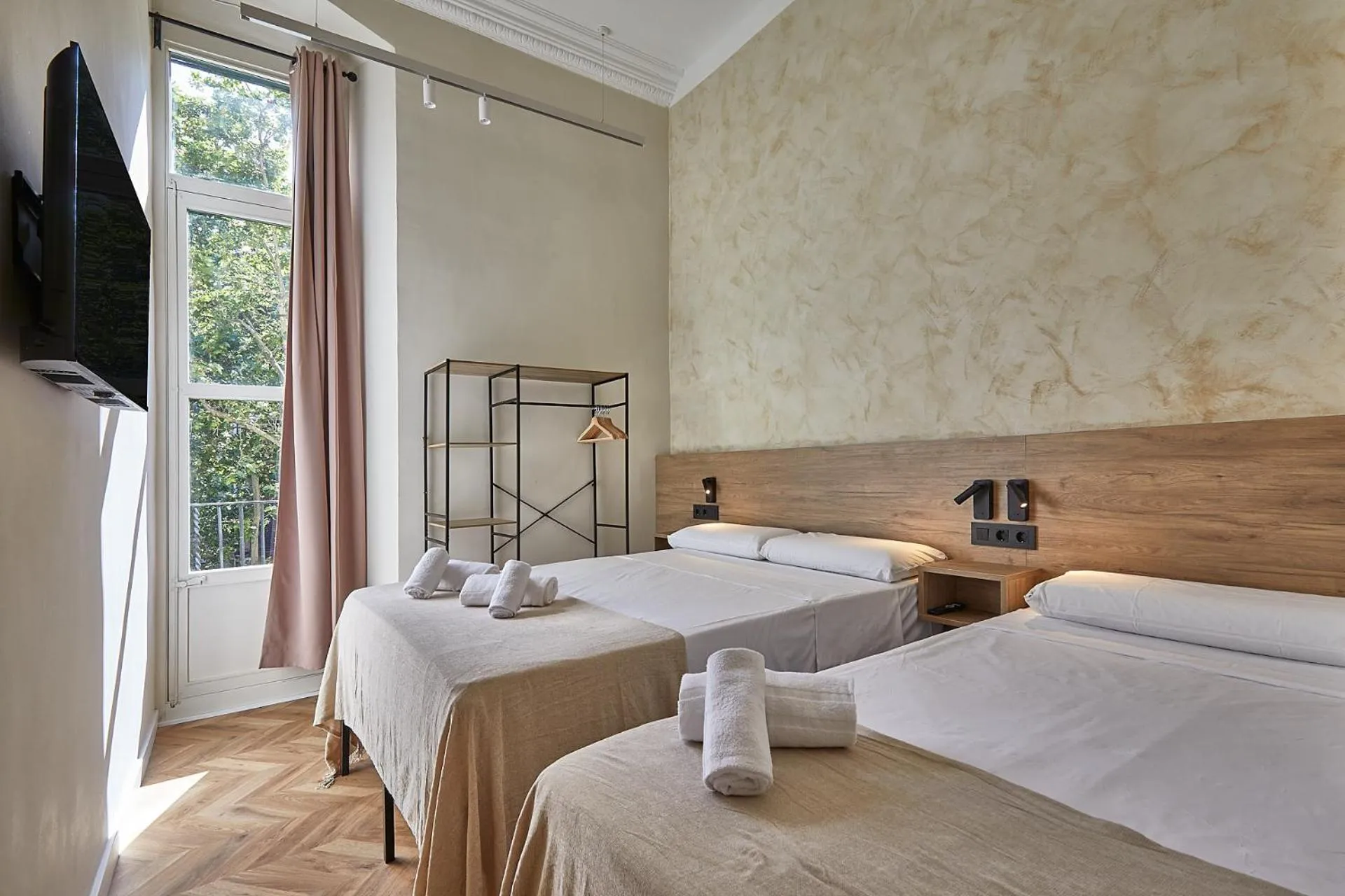 Bed in Ella Hostel Boqueria