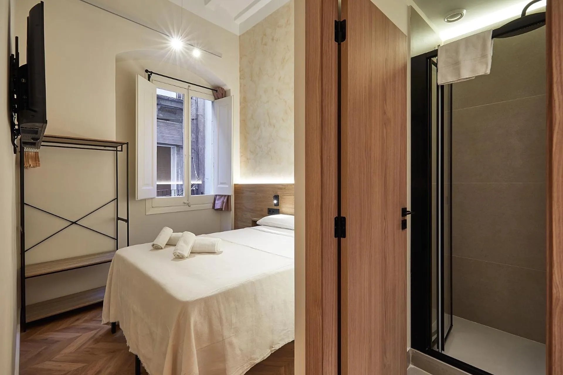 Bed in Ella Hostel Boqueria