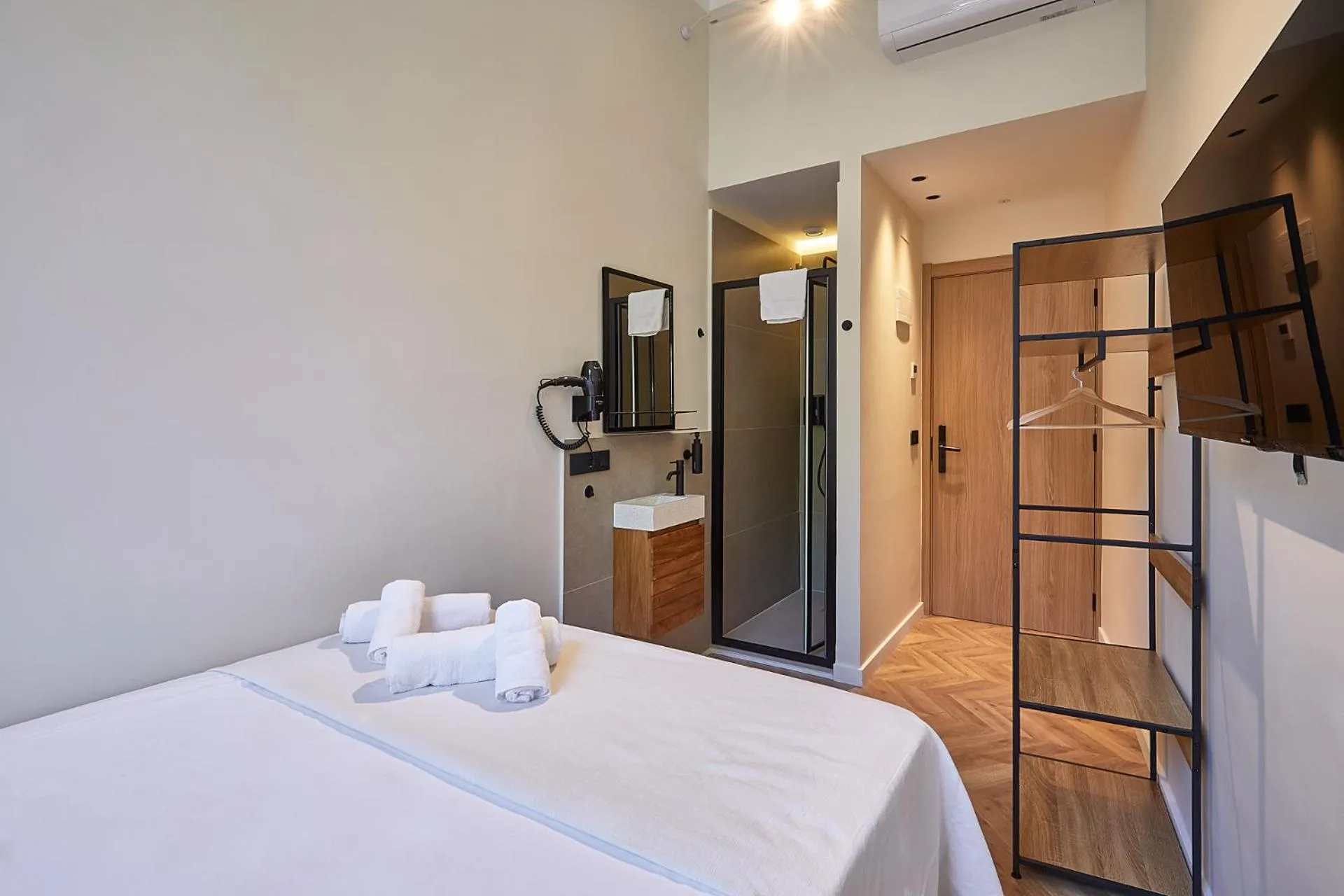 Bed in Ella Hostel Boqueria