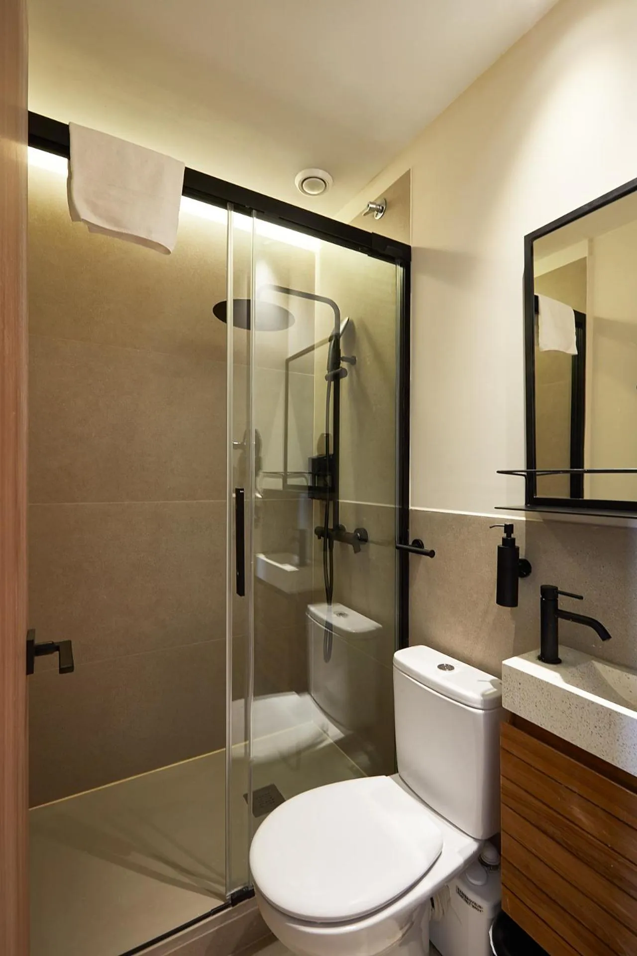 Ella Hostel Boqueria