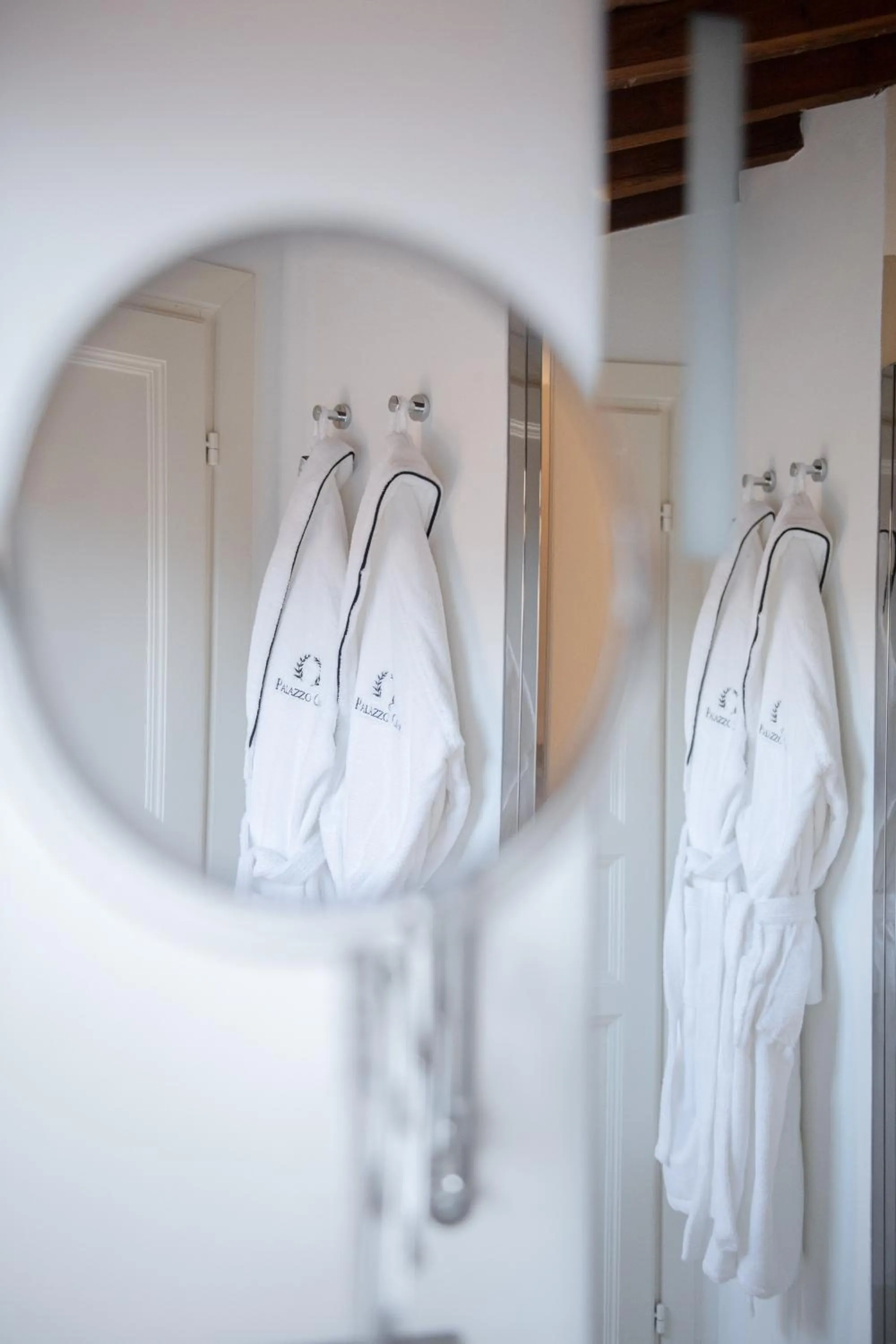 Bathroom in Palazzo Cini Luxury Rooms in Pisa