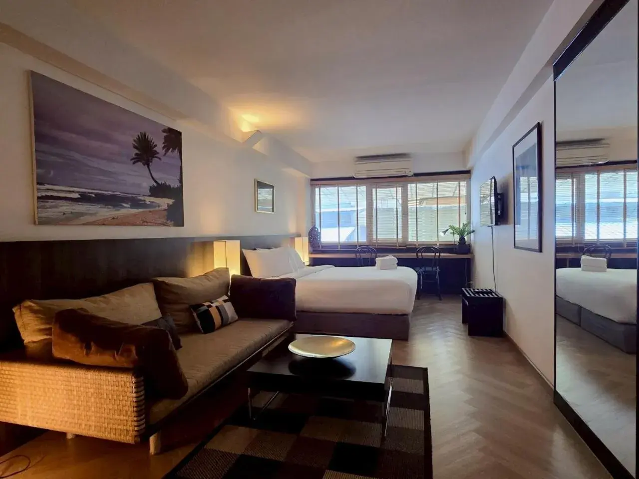 King Studio with Sofa Bed - single occupancy in Somewhere to Escape - Hometel King Studio with Sofa Bed - single occupancy in Somewhere to Escape - Hometel