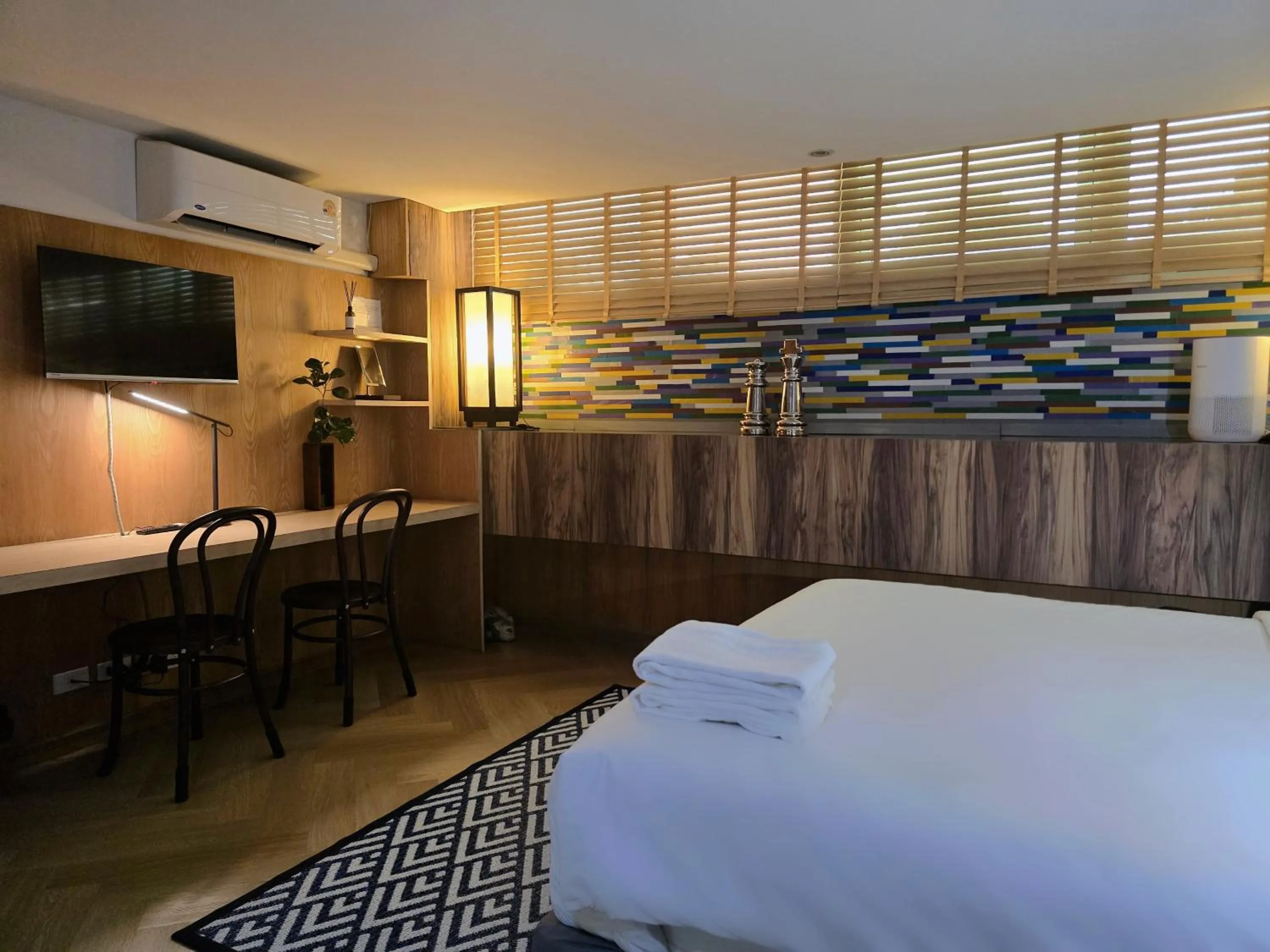 Bed in Somewhere to Escape - Hometel