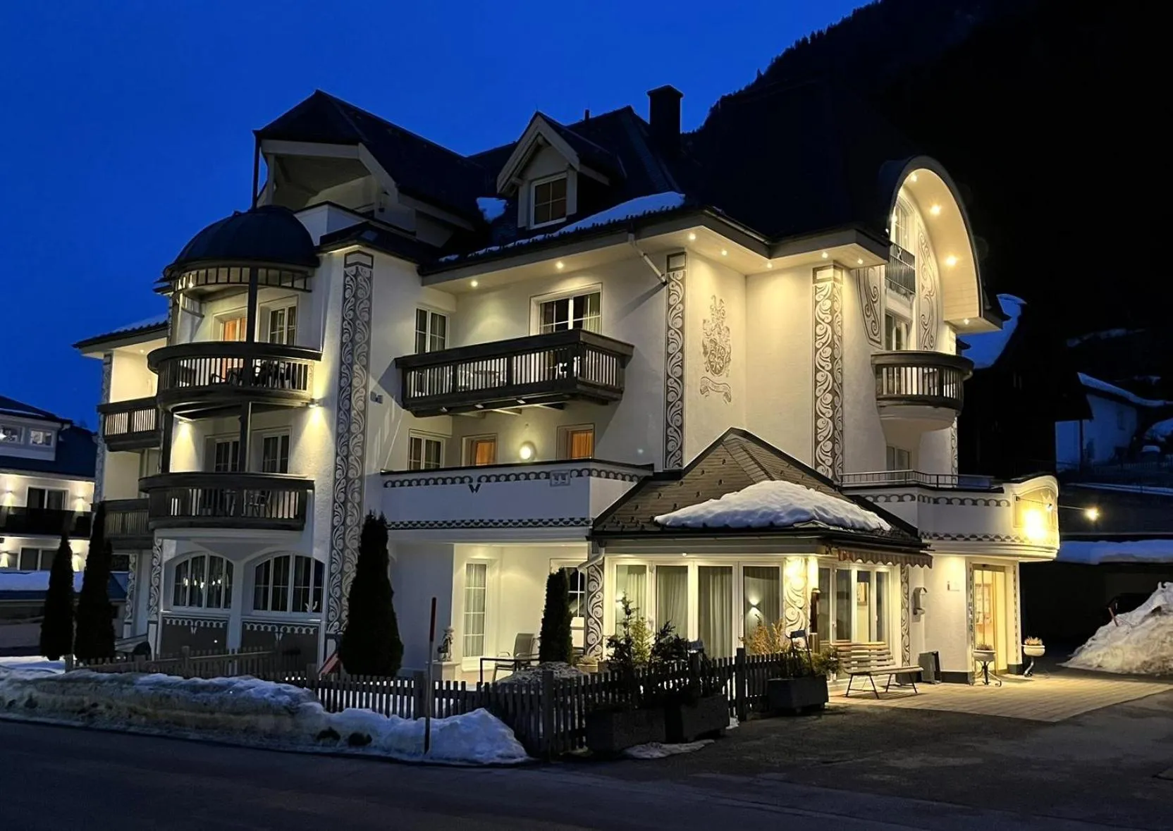 Property building in Hotel Garni Martina