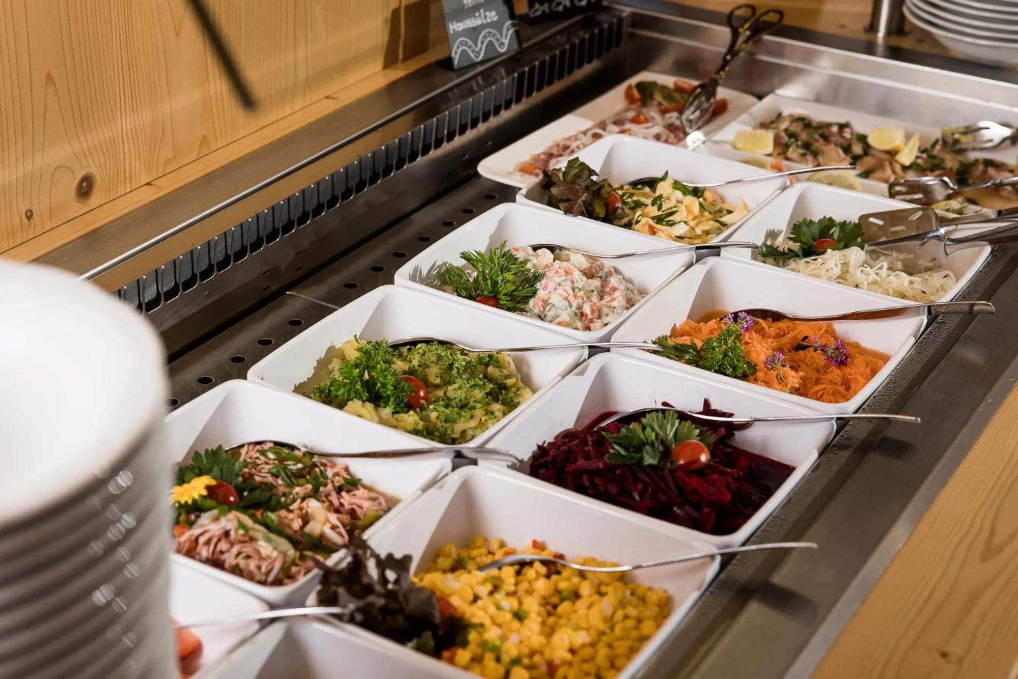 Restaurant/places to eat in Hotel Langeck