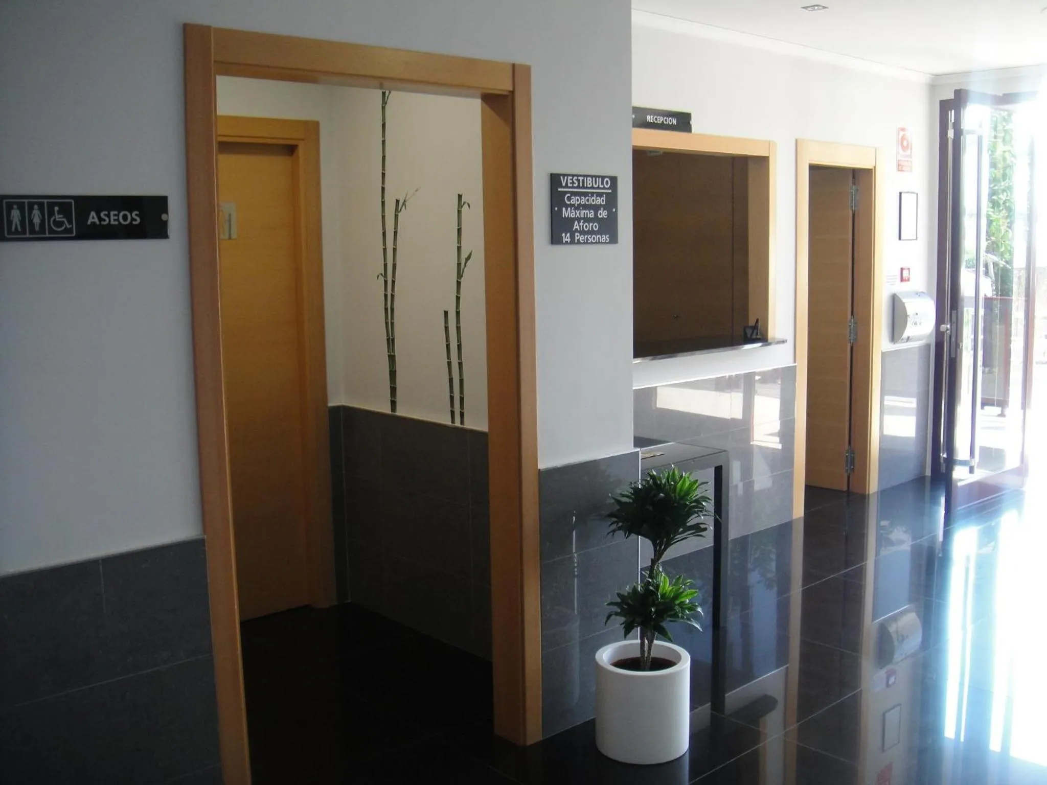 Lobby or reception in Aparthotel El Faro
