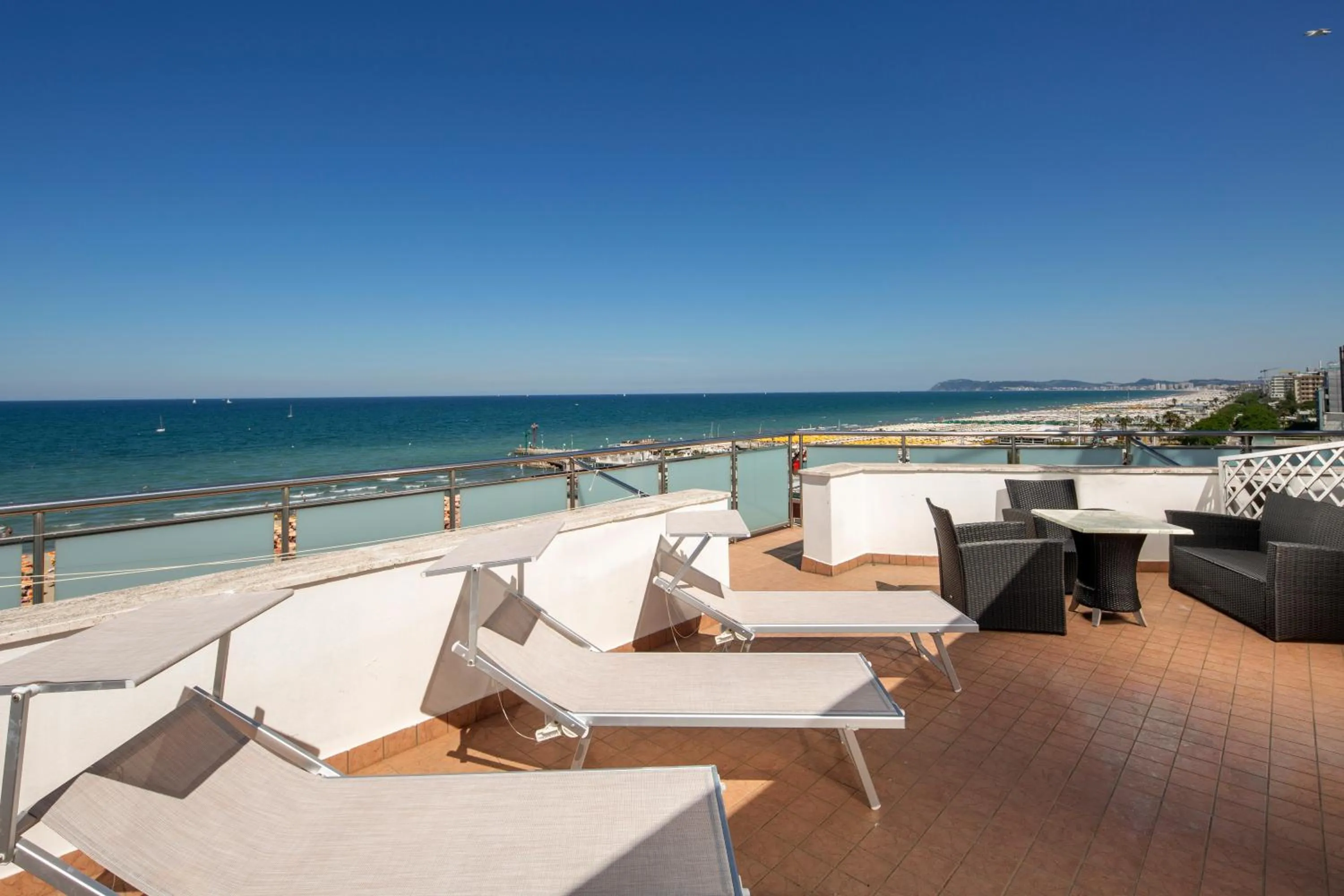 Sea view in Hotel Des Nations - Vintage Hotel sul mare