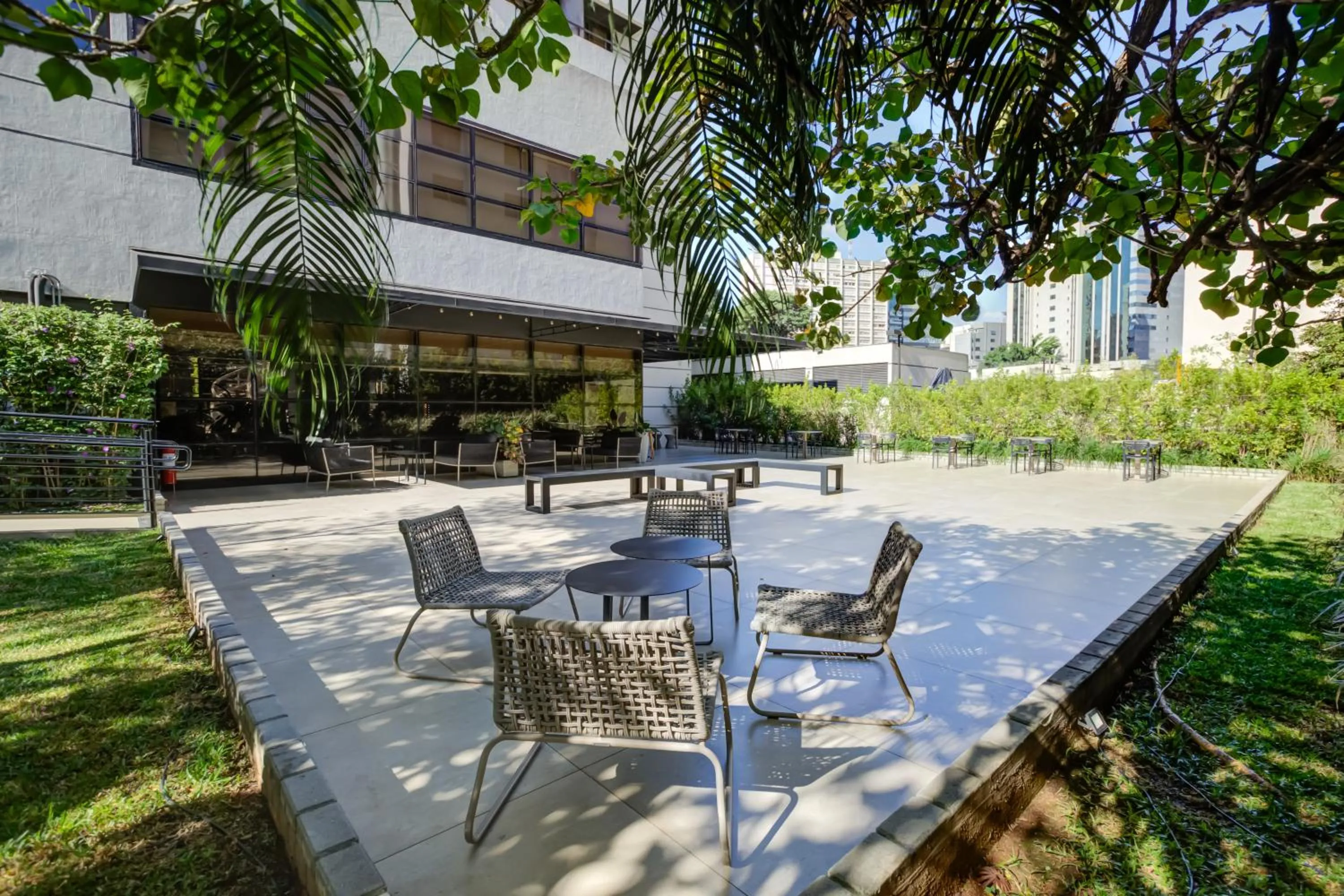 Garden view in Radisson São Paulo Paulista