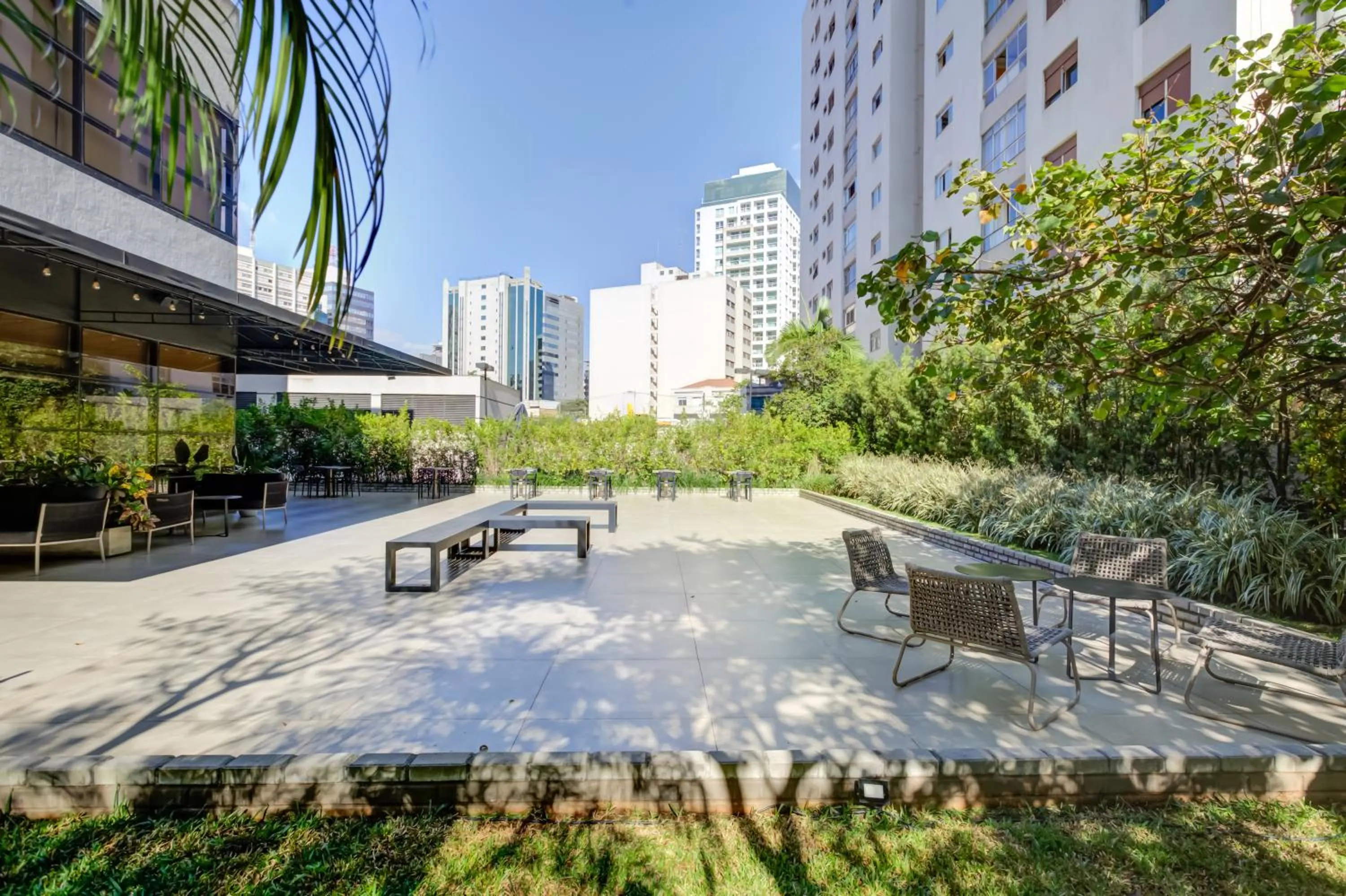 Garden view in Radisson São Paulo Paulista