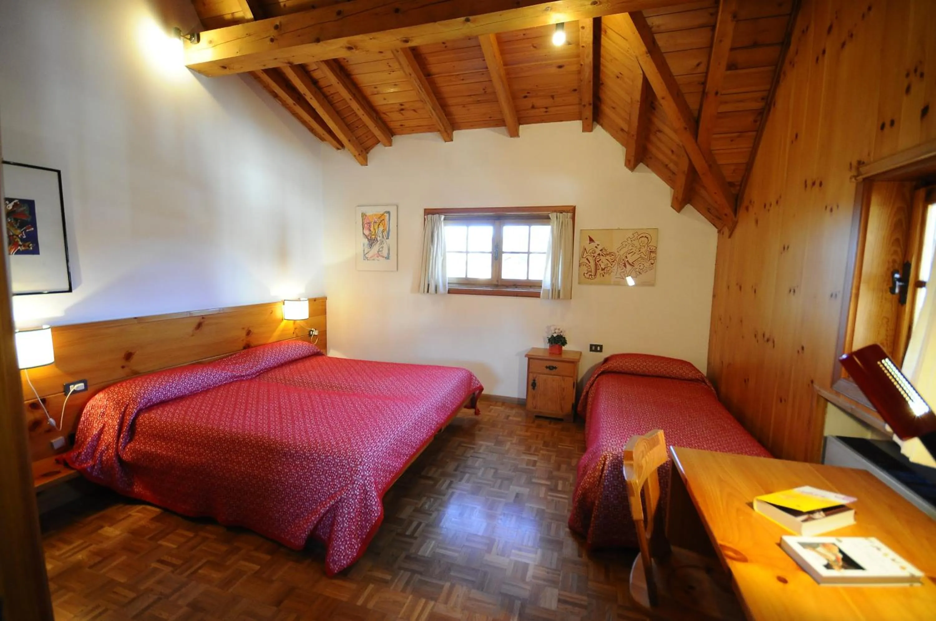 Bed in Hotel 2 Camini