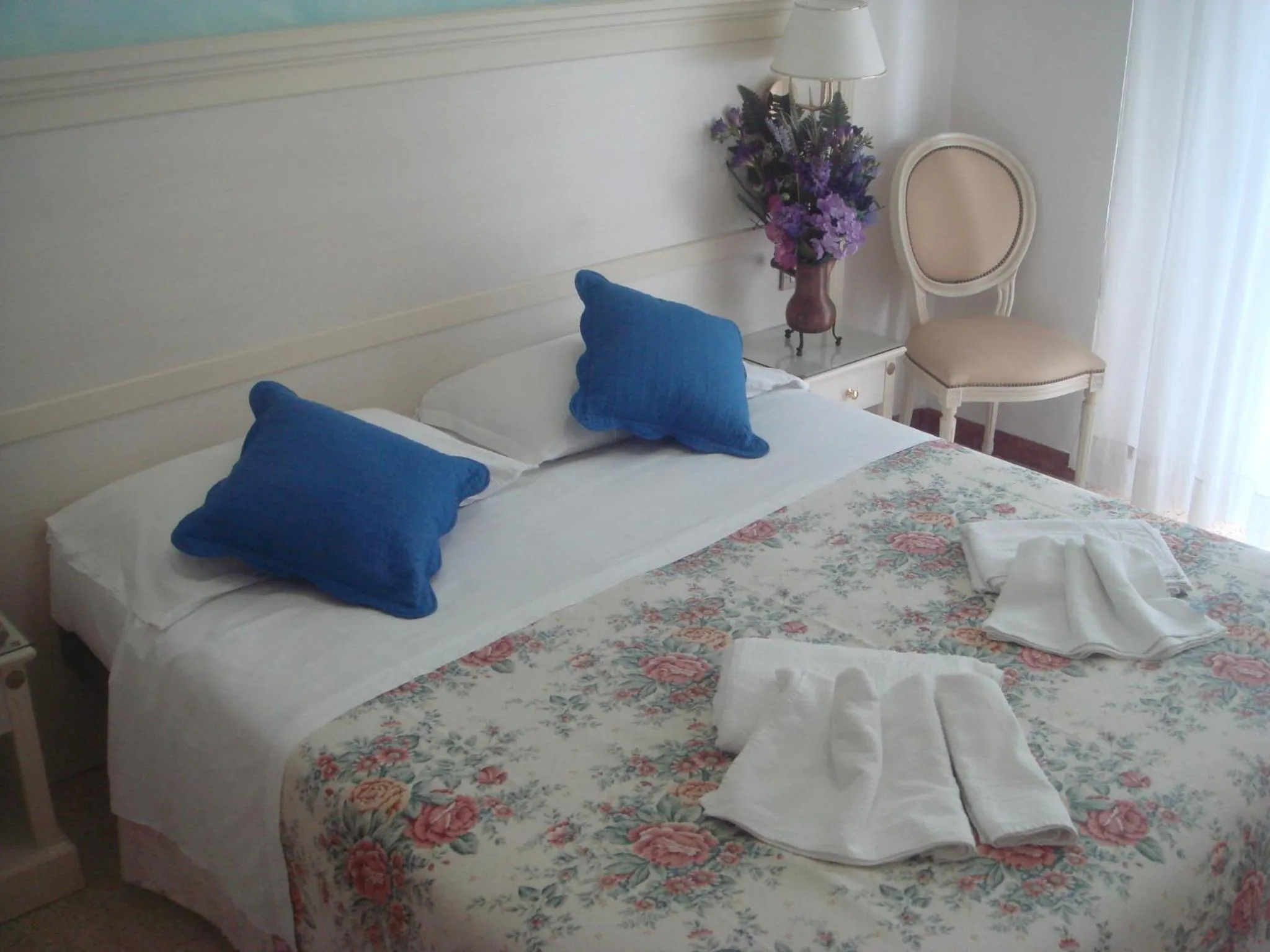 Bedroom, Bed in Hotel Arcade