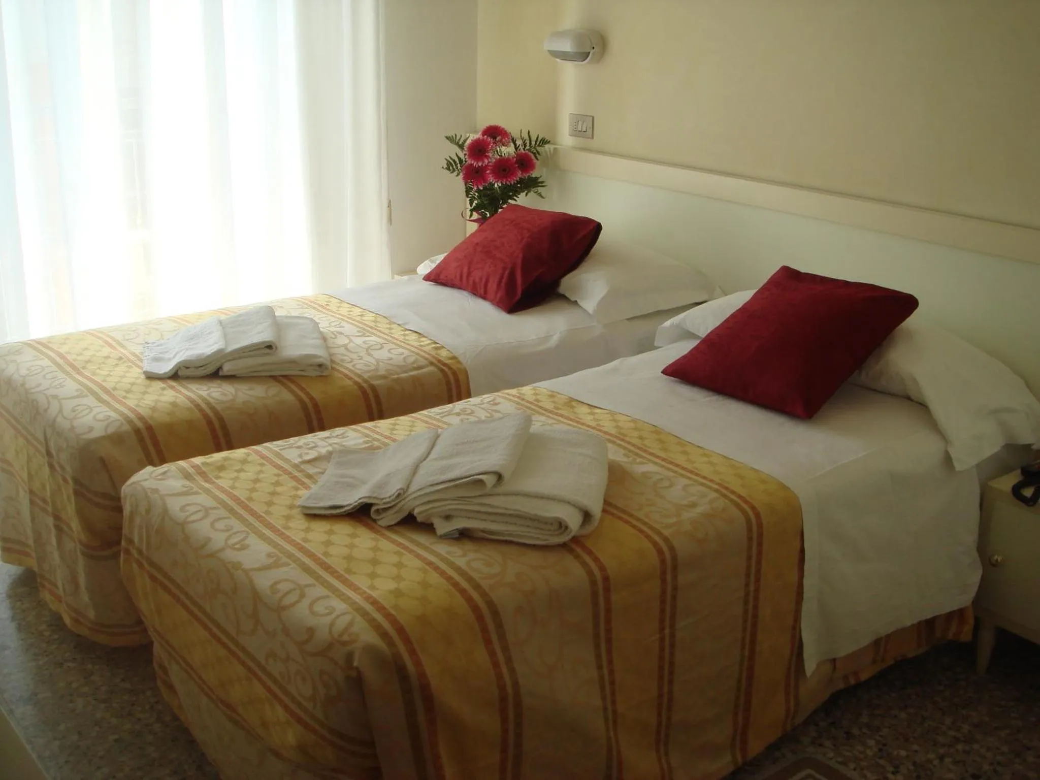 Bedroom, Bed in Hotel Arcade