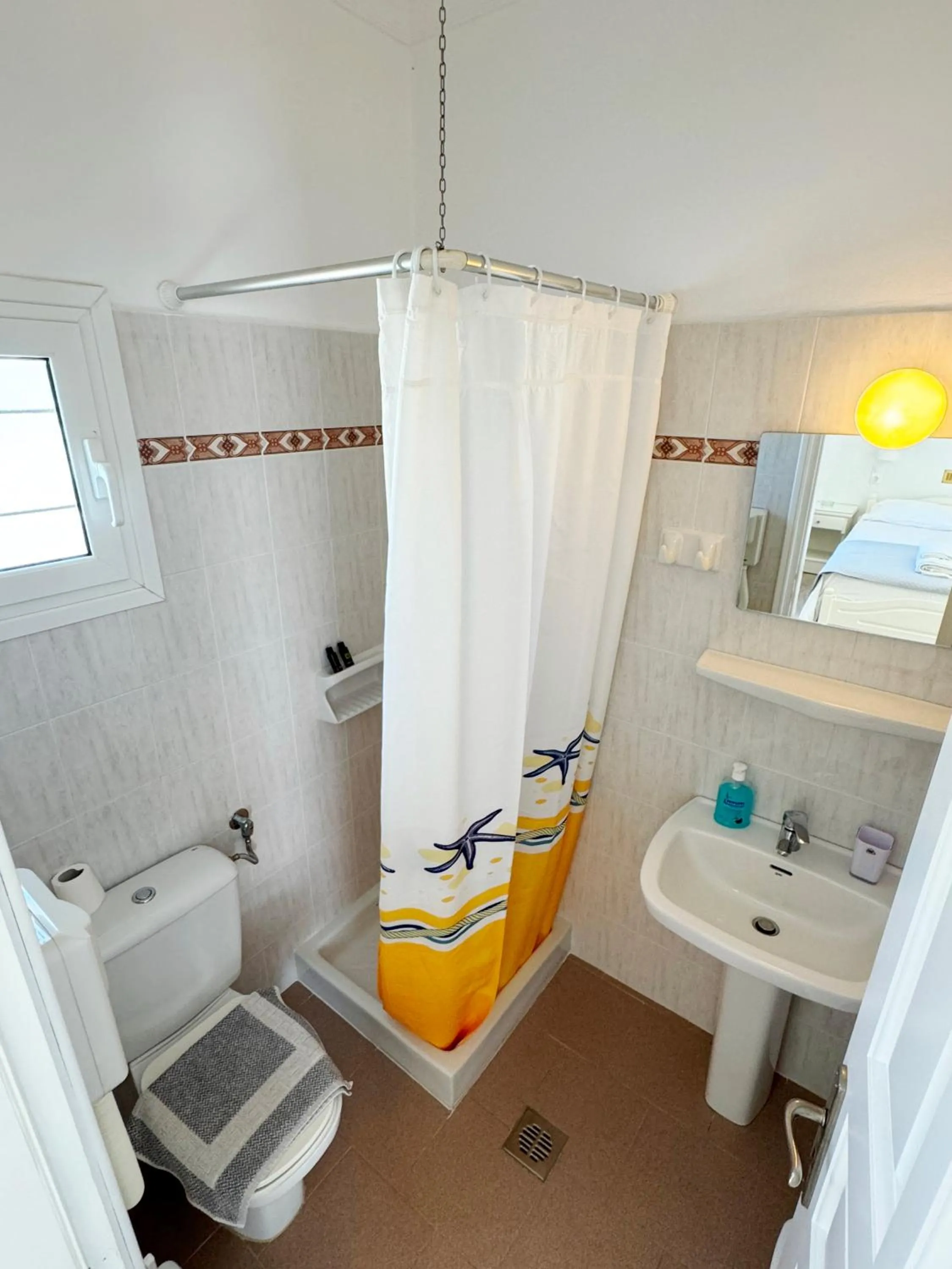 Irene Hotel - Beachfront