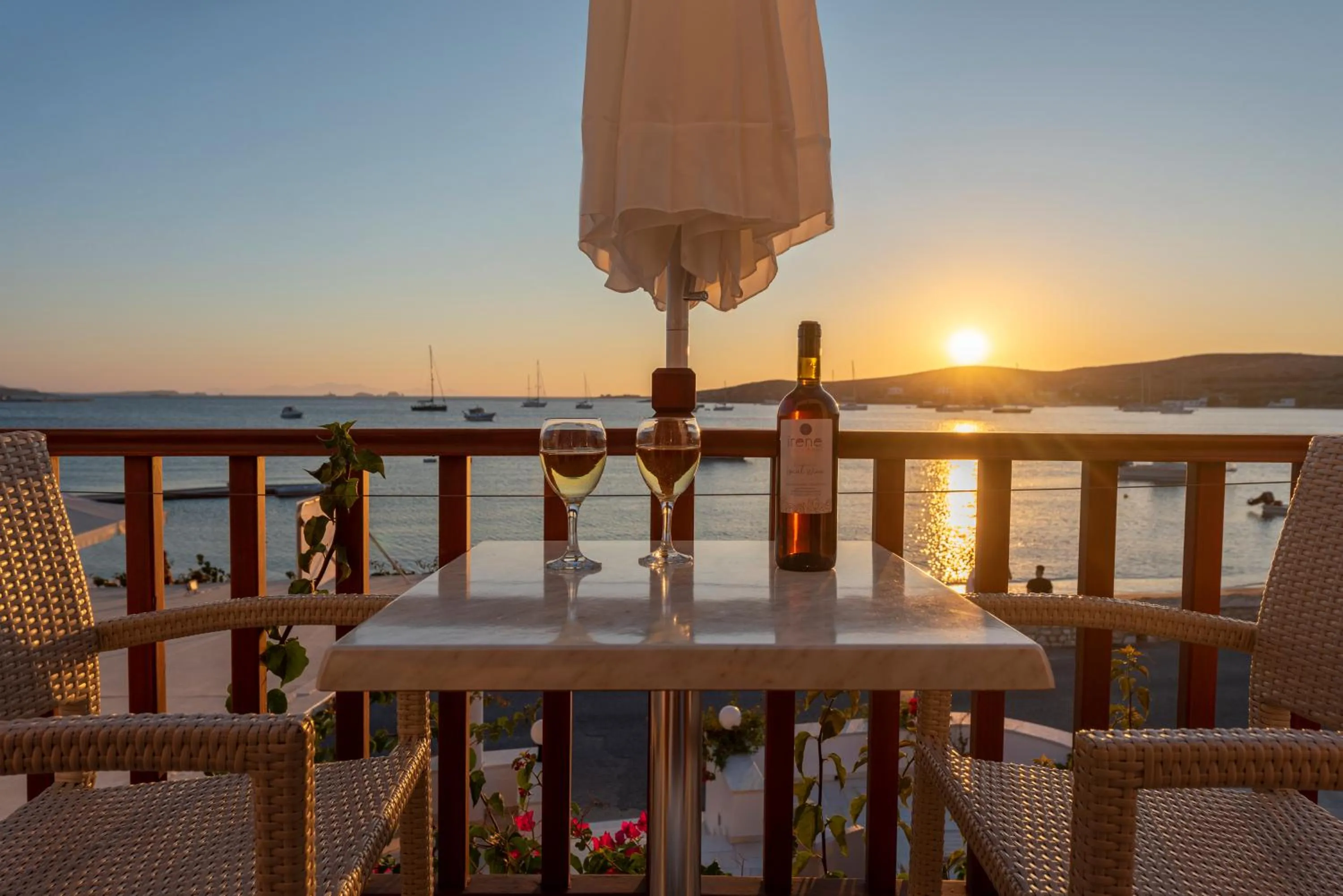 Irene Hotel - Beachfront