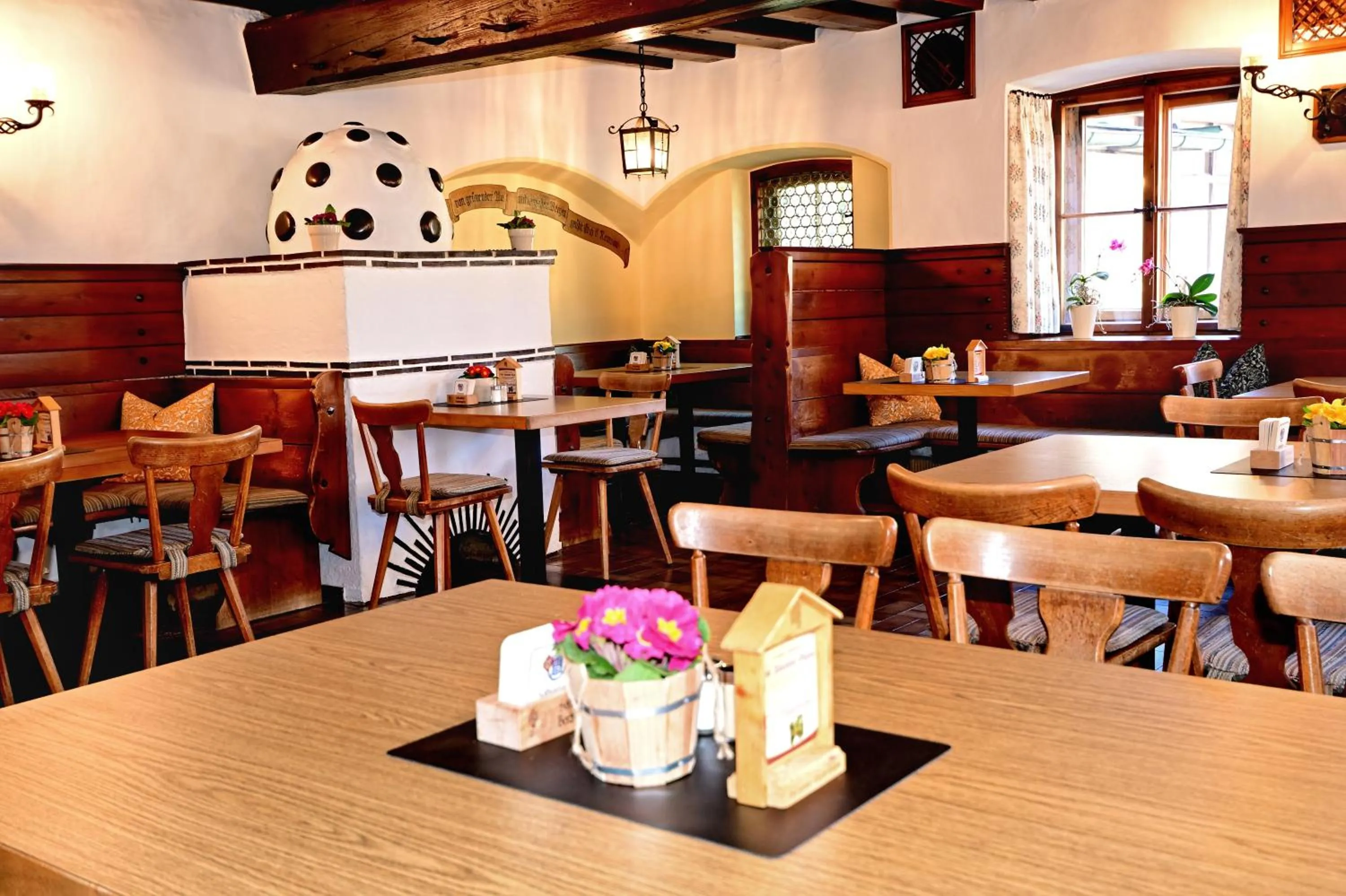 Restaurant/places to eat in Gasthof Oberwirt