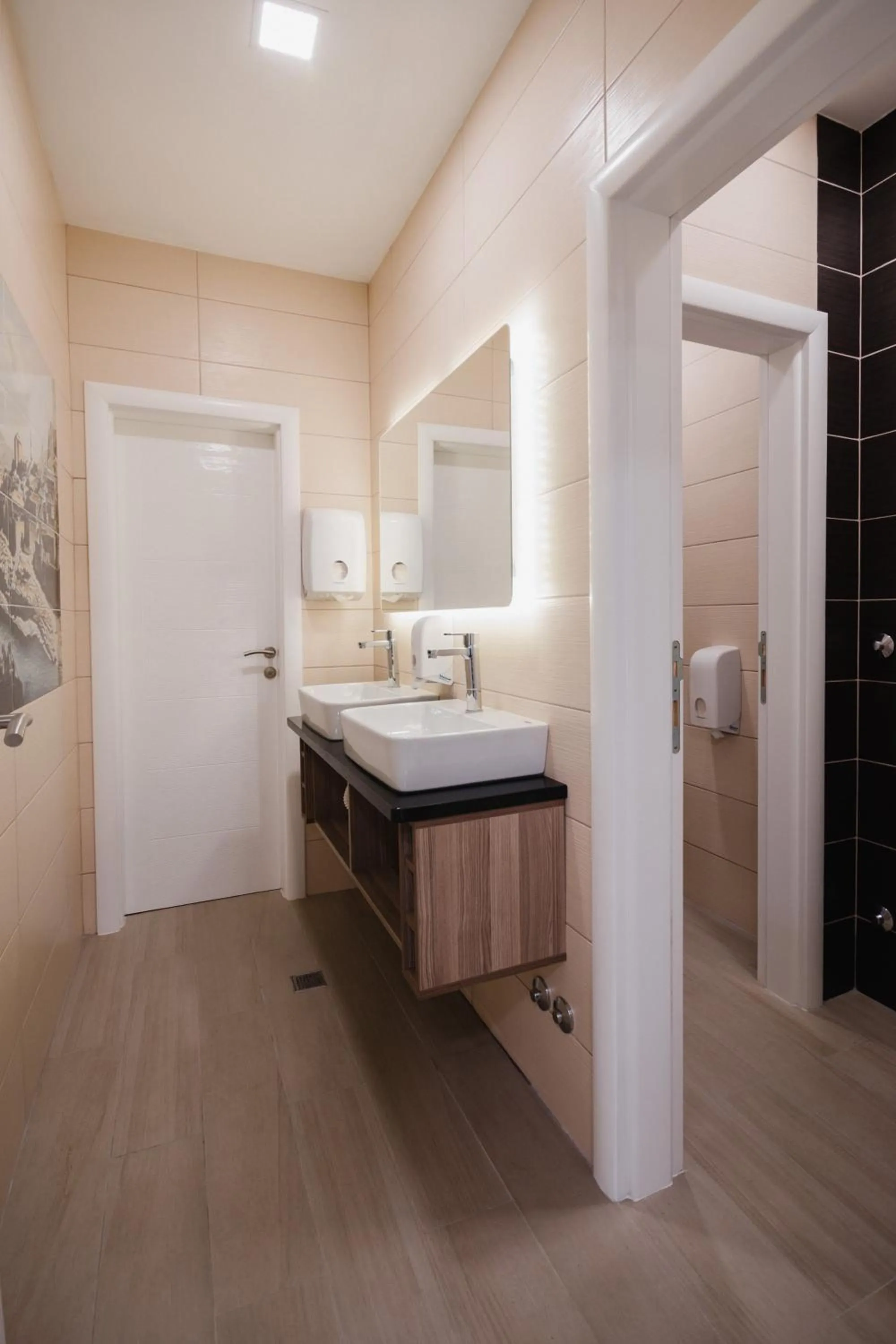 Toilet in Hotel & Spa Meydan