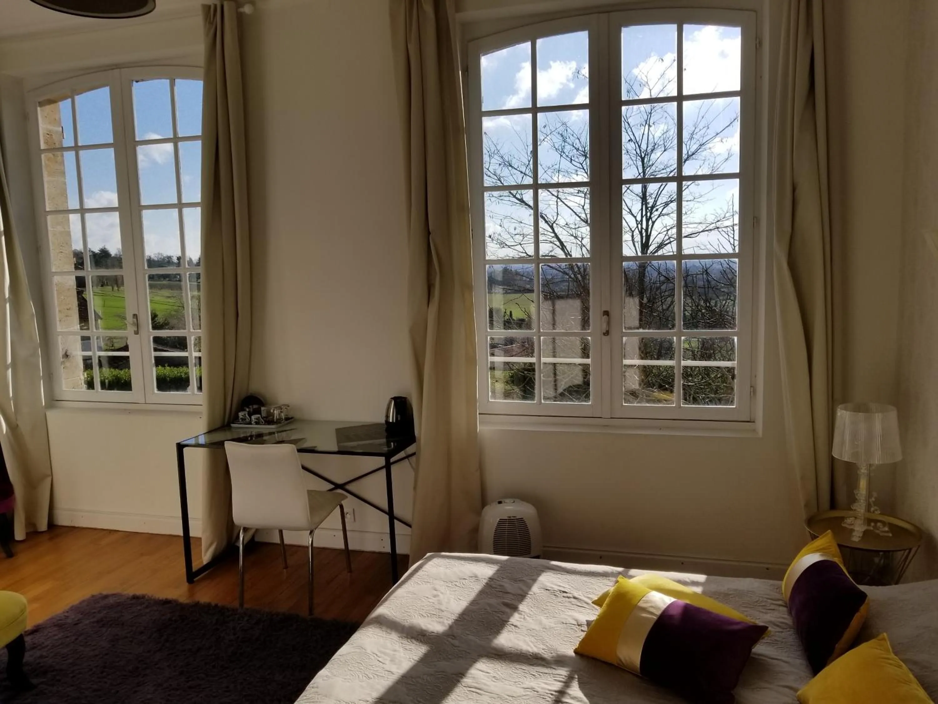 Bedroom, Bed in Domaine de Bellevue