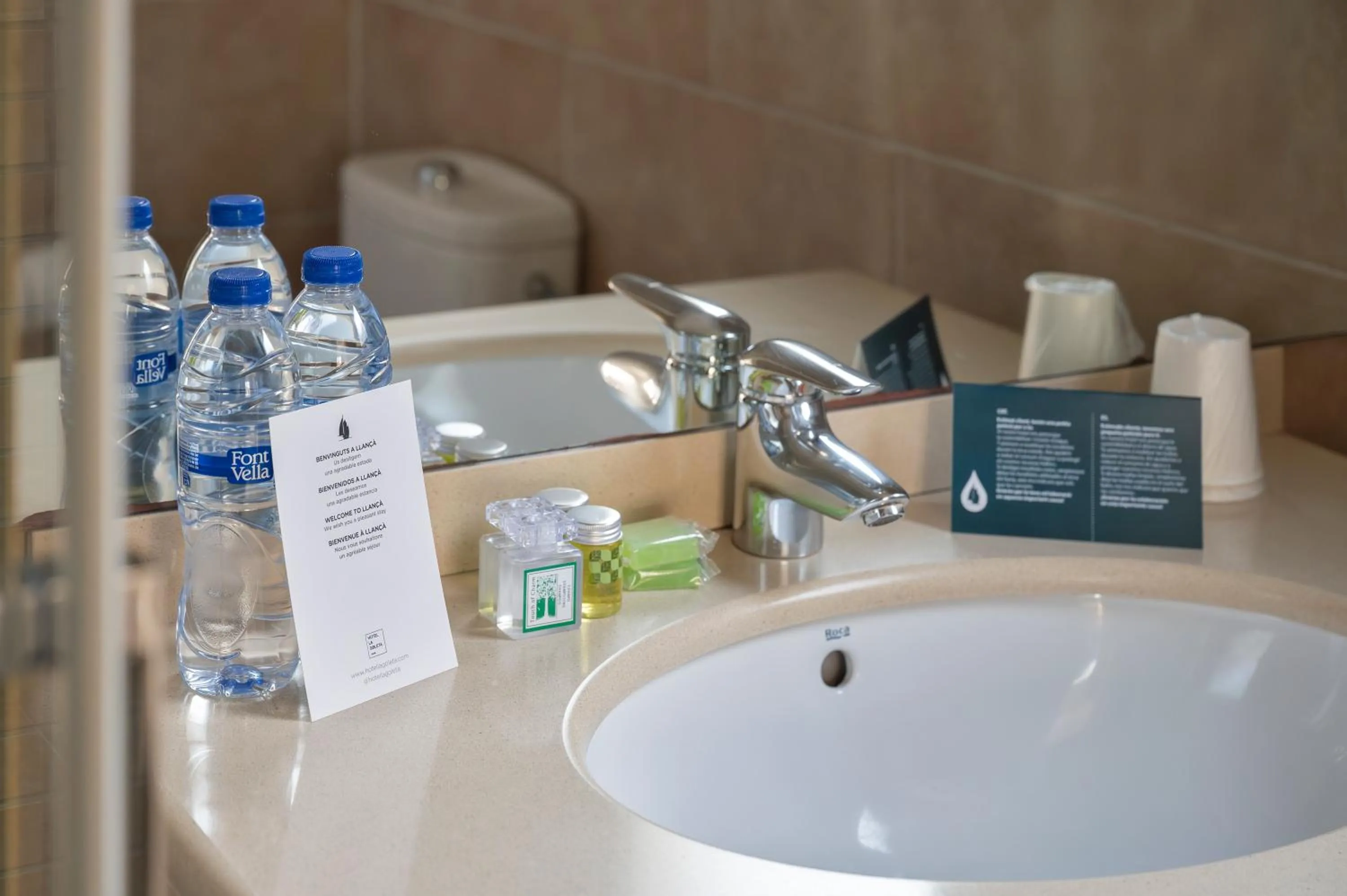 Bathroom in La Goleta