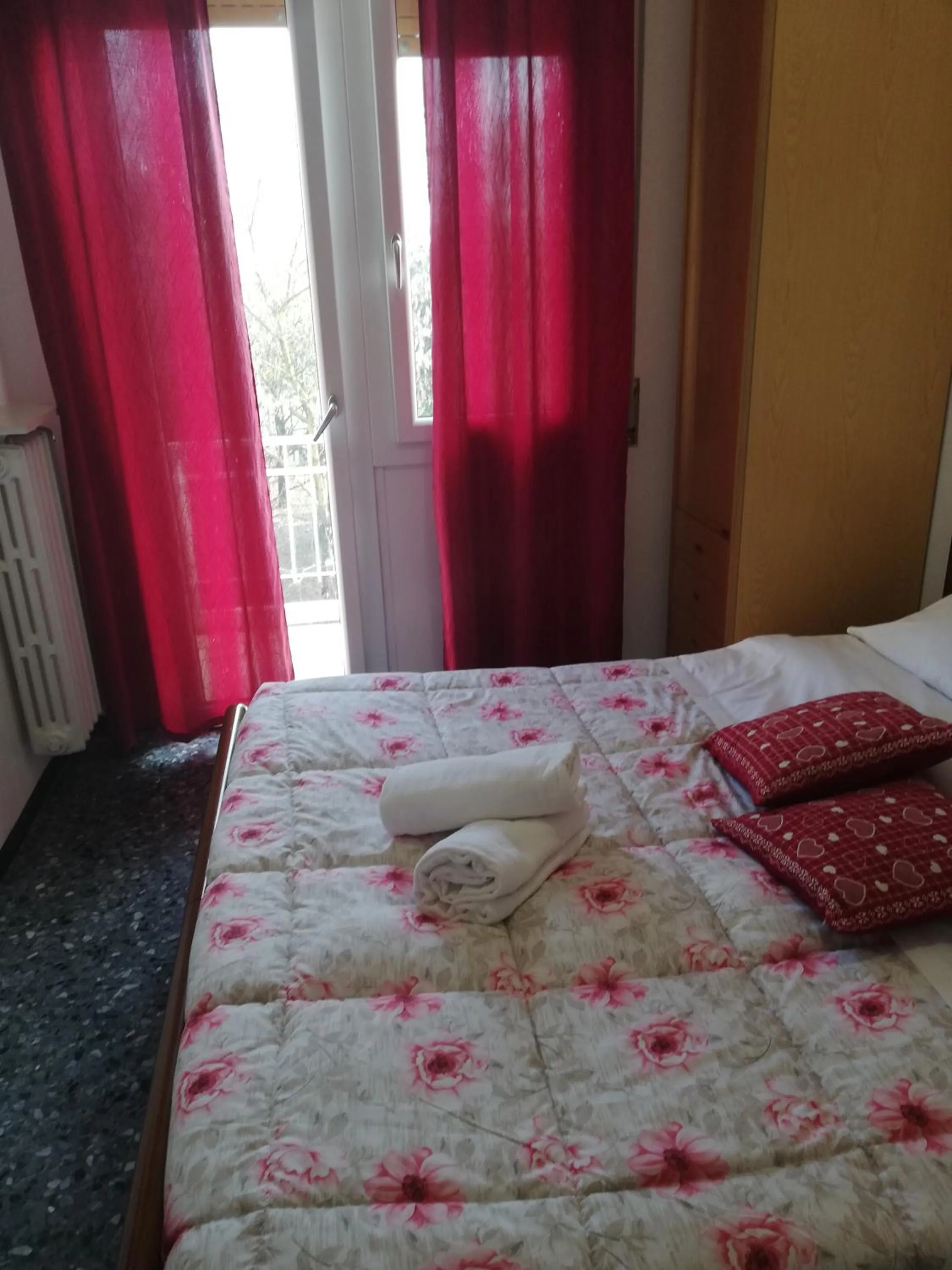 Bed in Venice Park House