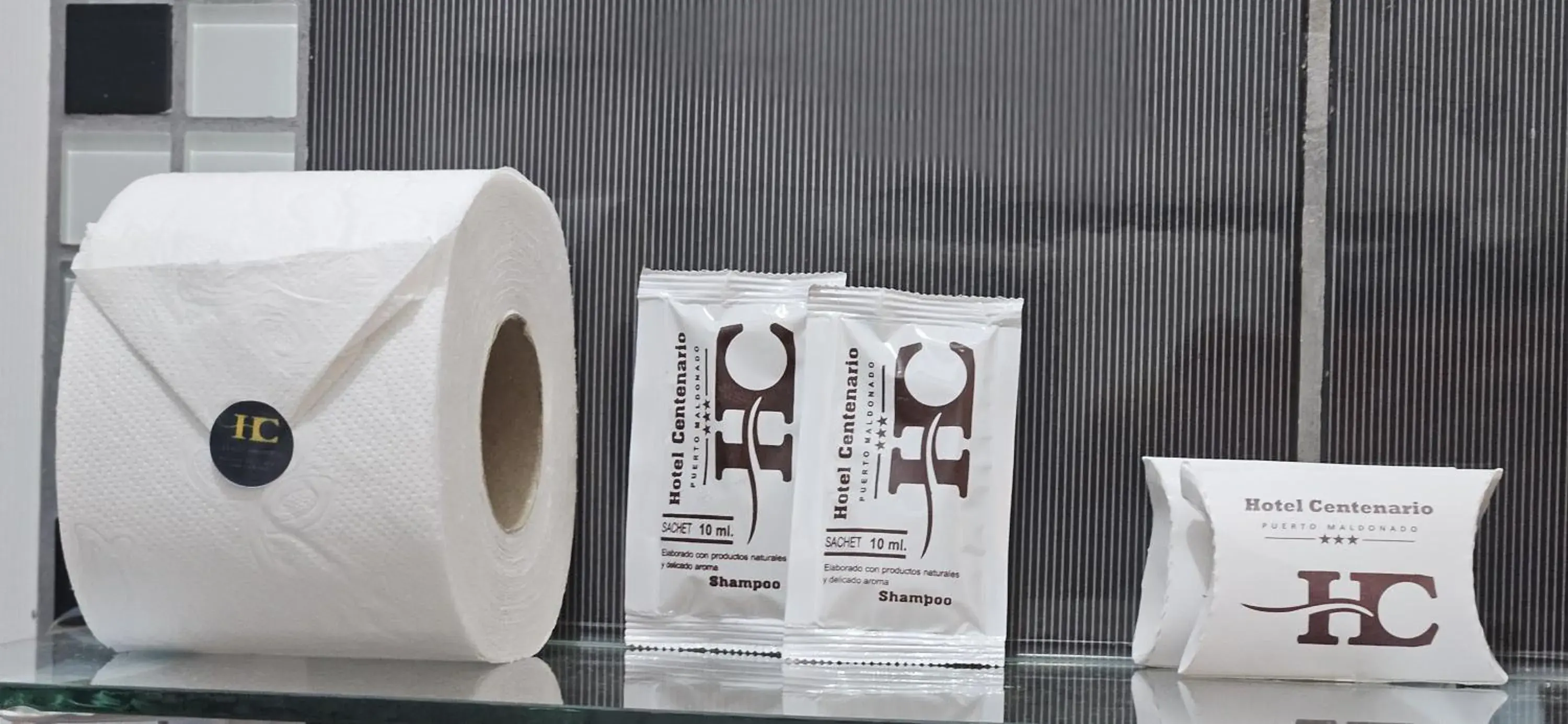 Deluxe Triple Room in Hotel Centenario Deluxe Triple Room in Hotel Centenario