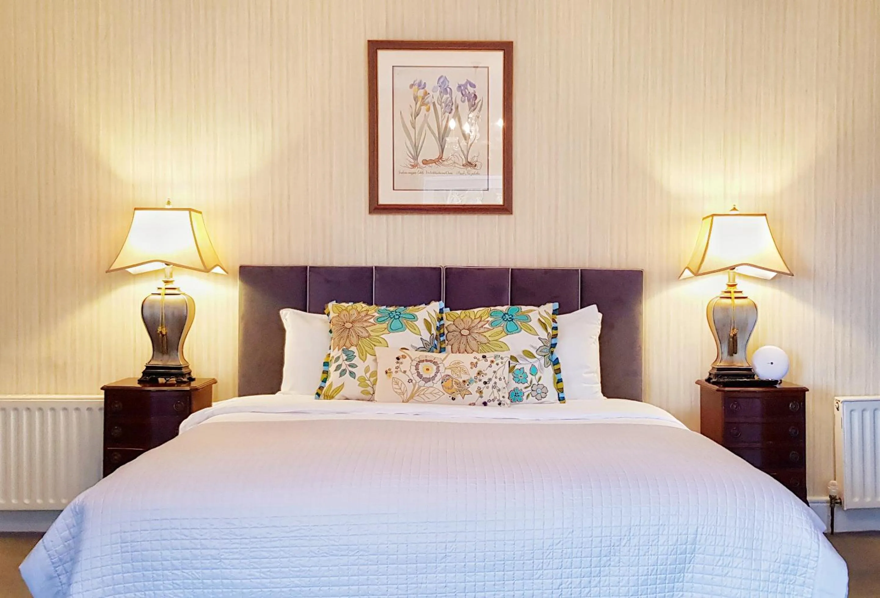 Bed in The Glenbeigh Hotel