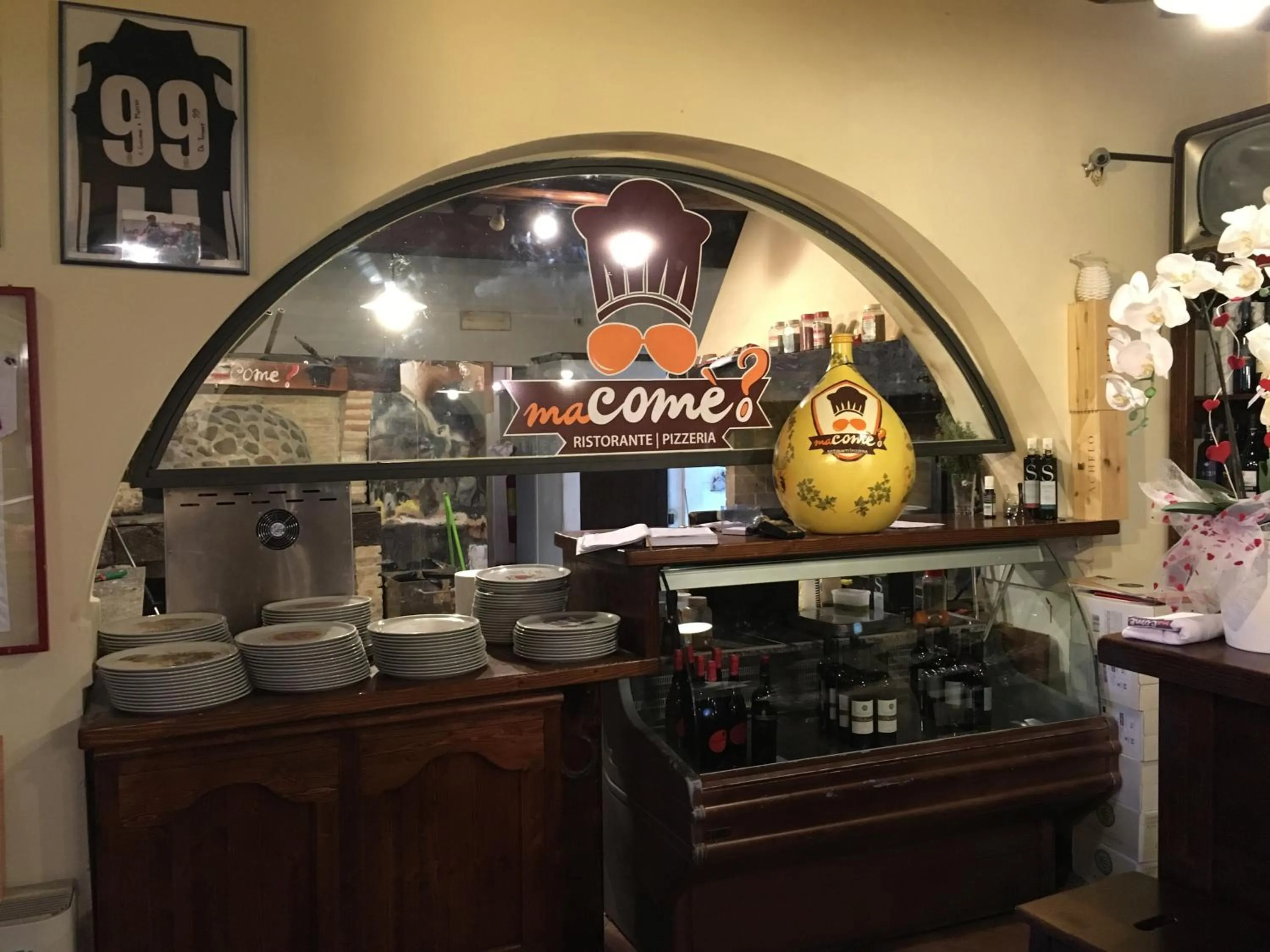 Restaurant/places to eat in Molenda B&B