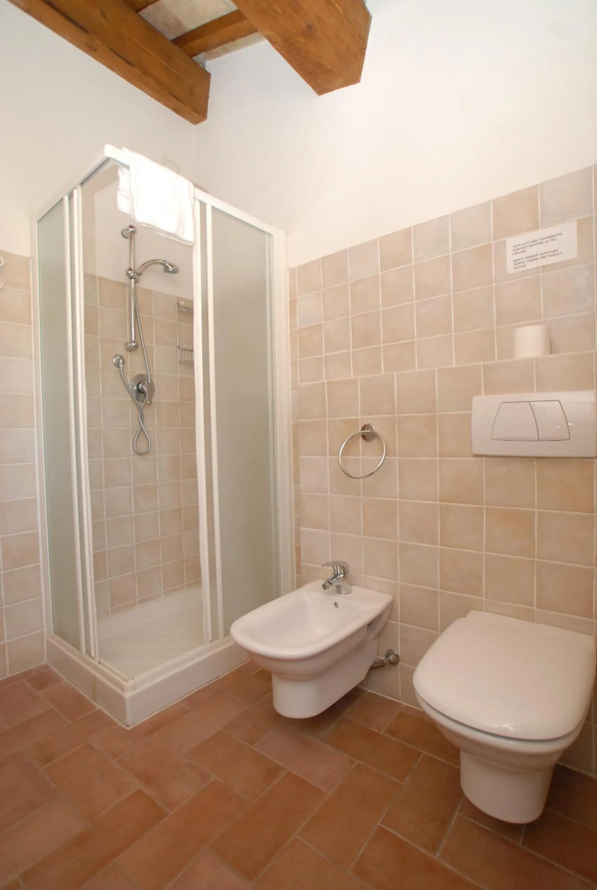 Bathroom in Molenda B&B