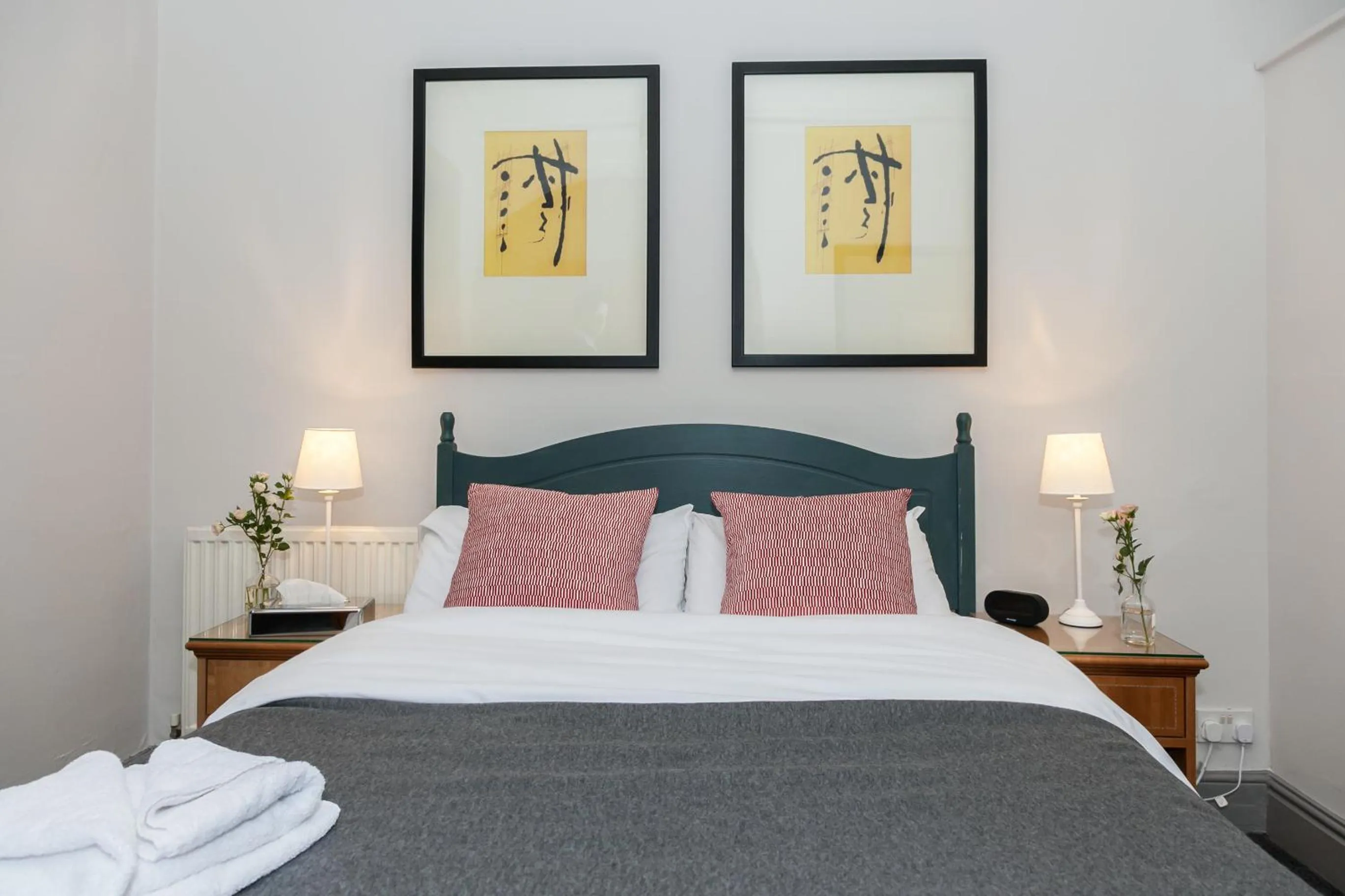 Decorative detail, Bed in Townhouse No 12