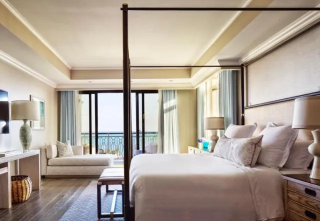 Bed in Rosewood Baha Mar