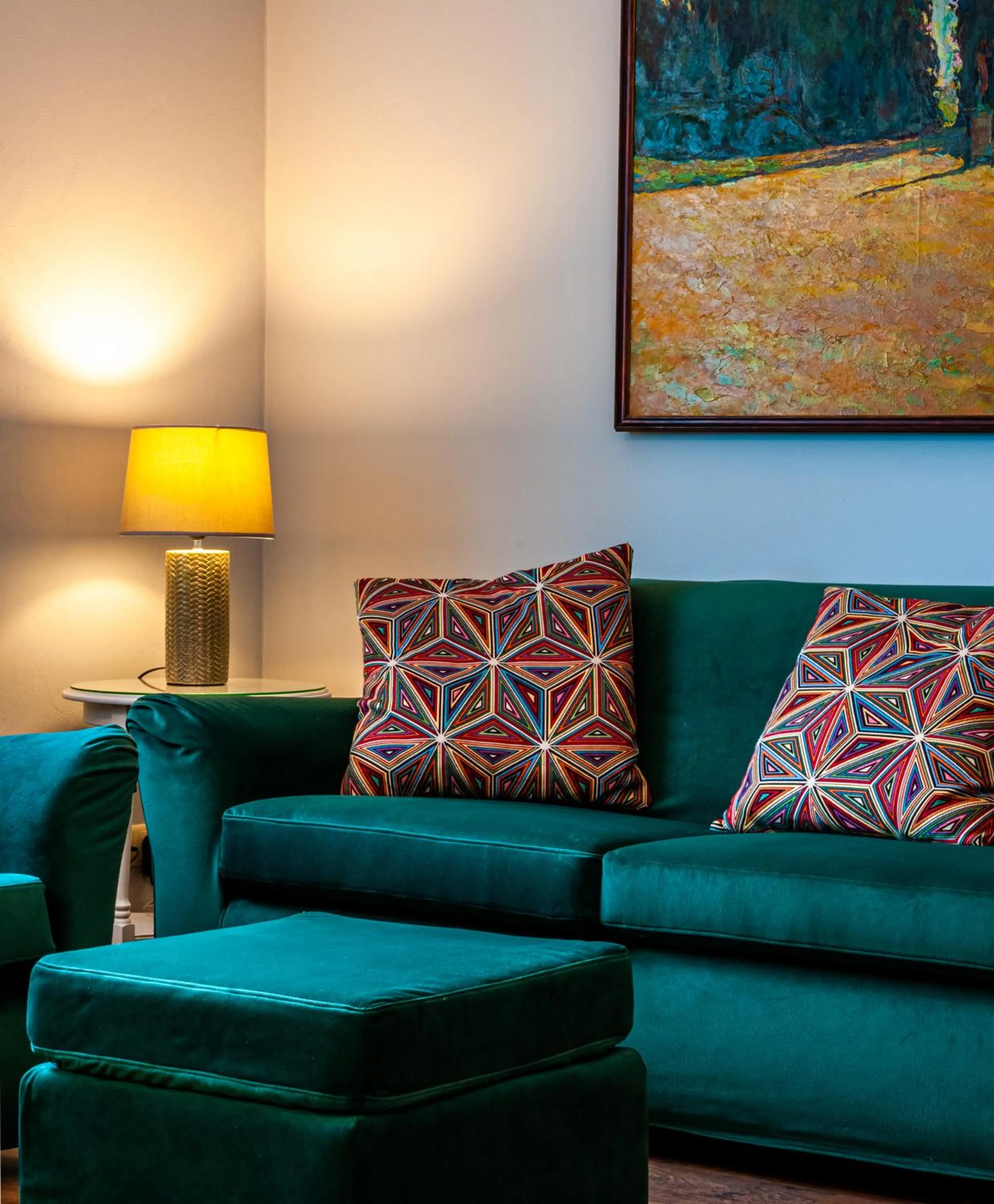 Living room in Home & Travel Apartments - AC - Parking - City Centre - Manufaktura - OFF Piotrkowska - EC1 - ATLAS Arena - Orientarium - Monopolis