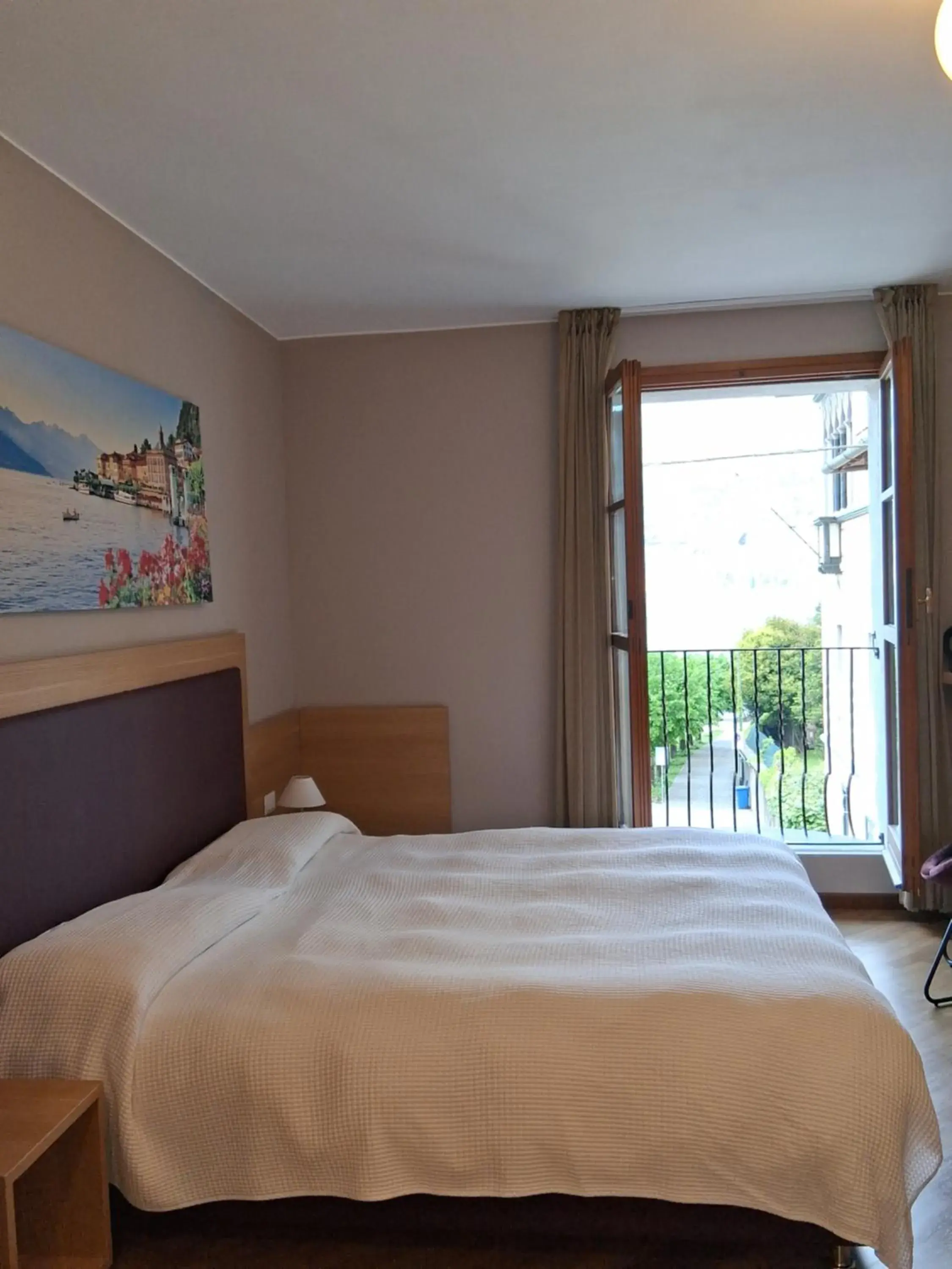 Family Room with Private Bathroom in Hotel Ristorante Vapore Family Room with Private Bathroom in Hotel Ristorante Vapore