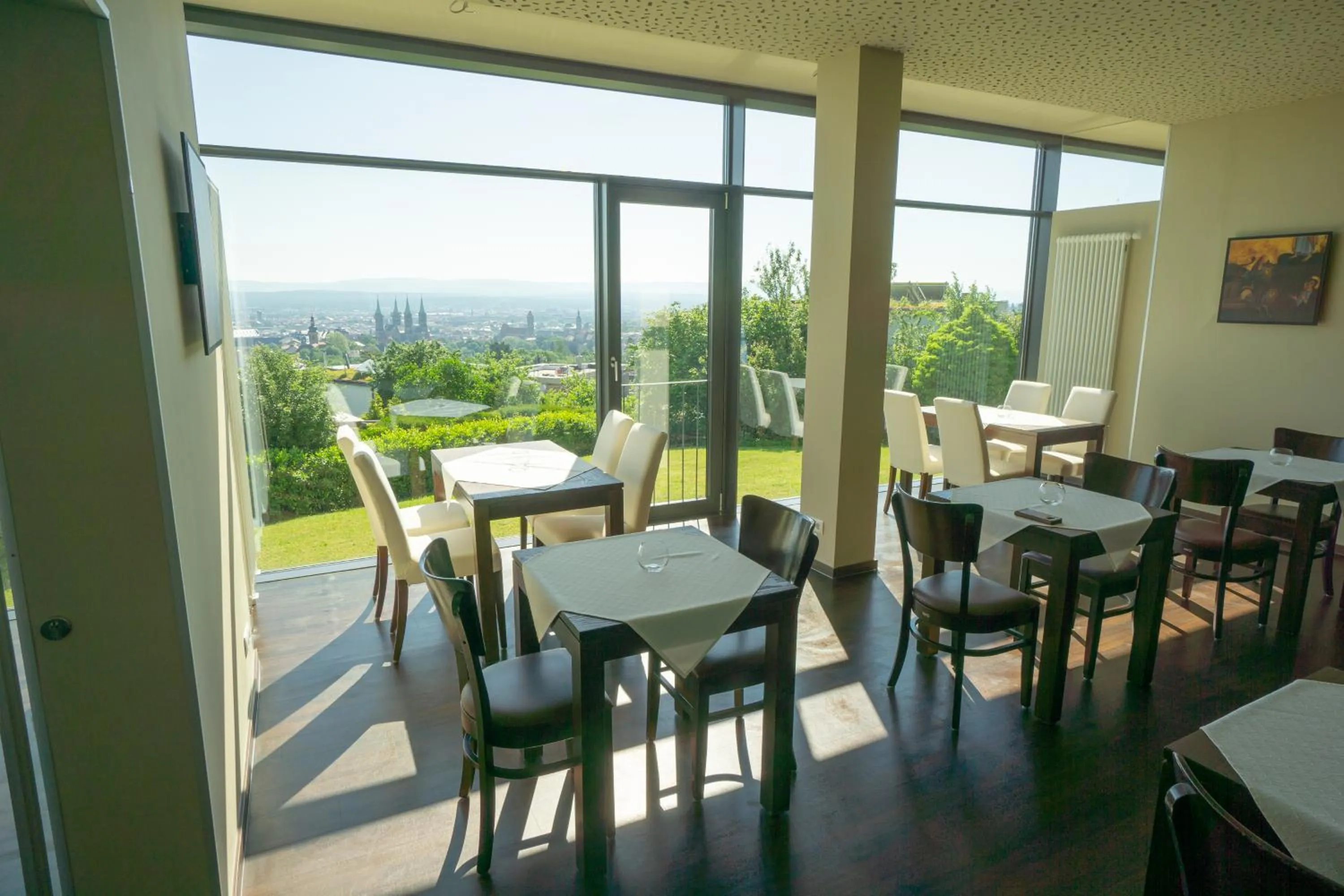 Restaurant/places to eat in Das Bergschlösschen