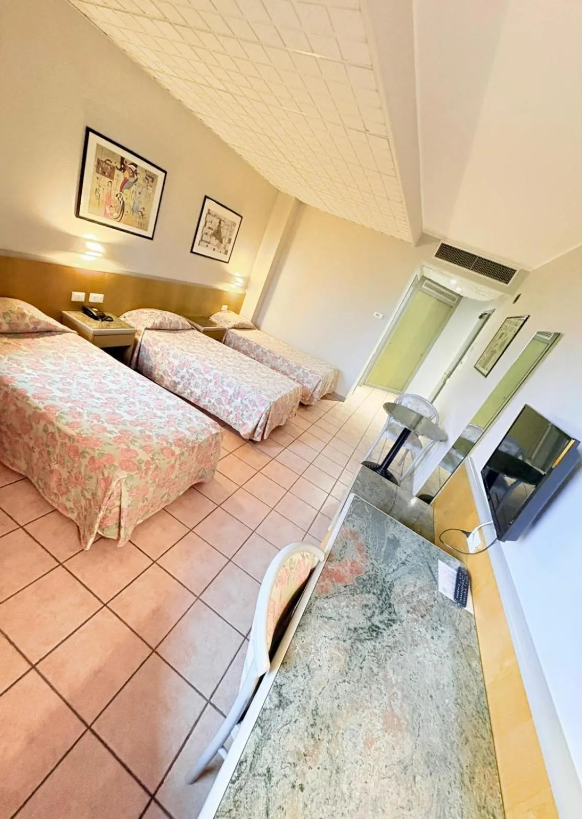 Photo of the whole room, Bed in Hotel Verri