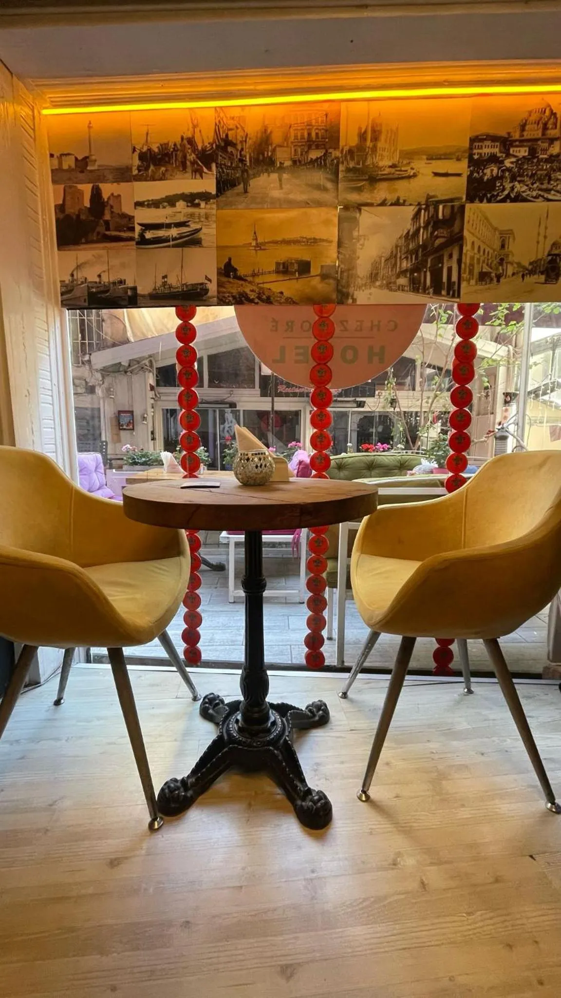 Property building in Chez Bore