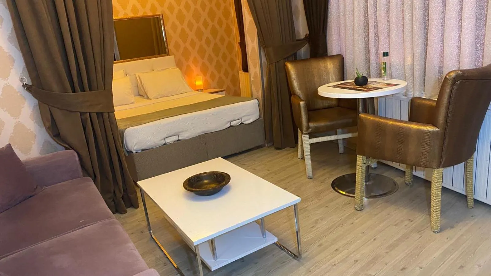 Living room, Bed in Chez Bore