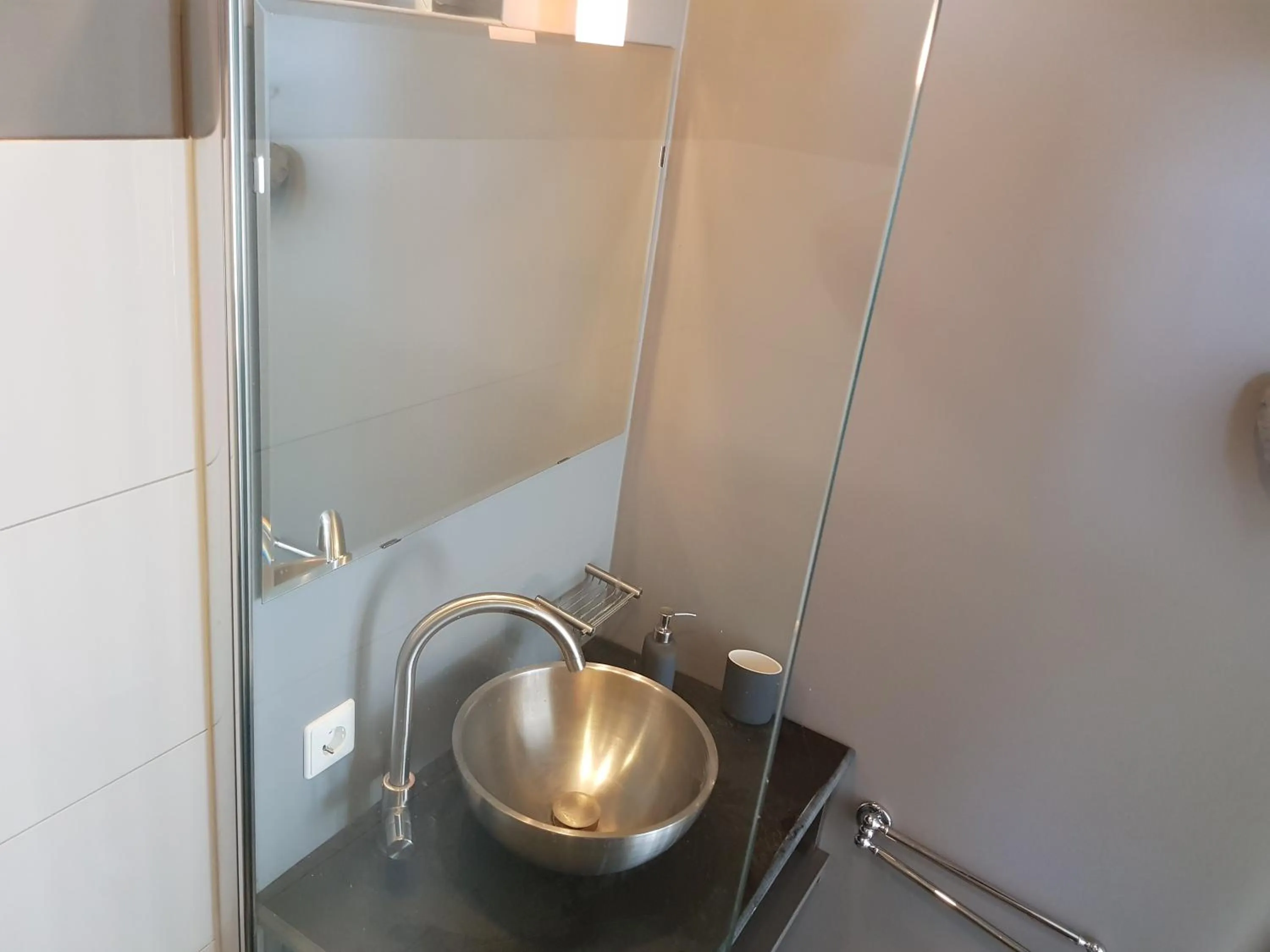 Bathroom in B&B Het Zwanennest