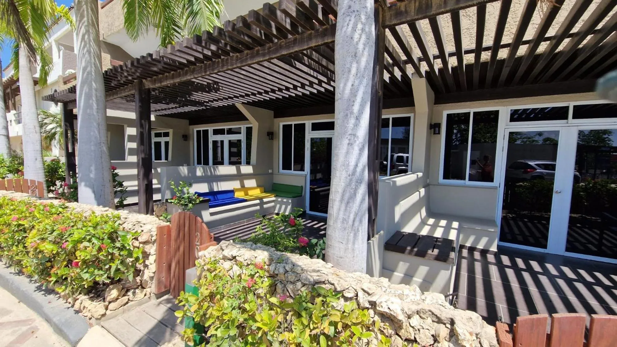 Property building in Eden Beach Resort - Bonaire