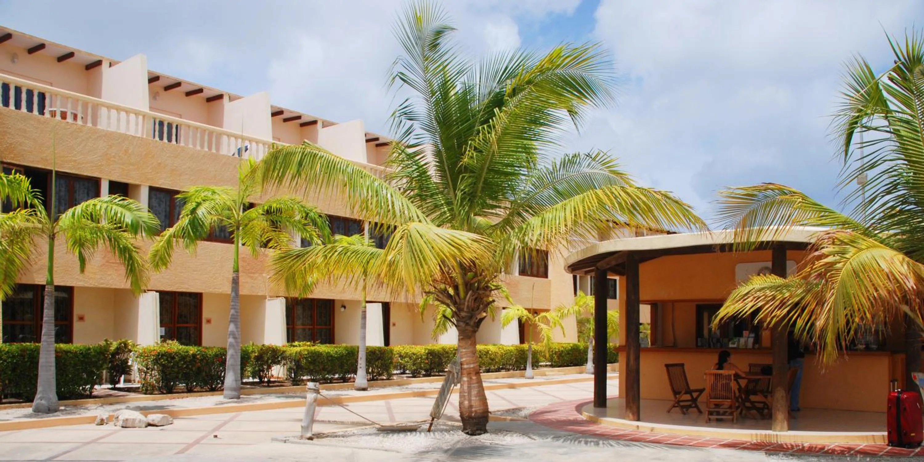 Facade/entrance in Eden Beach Resort - Bonaire