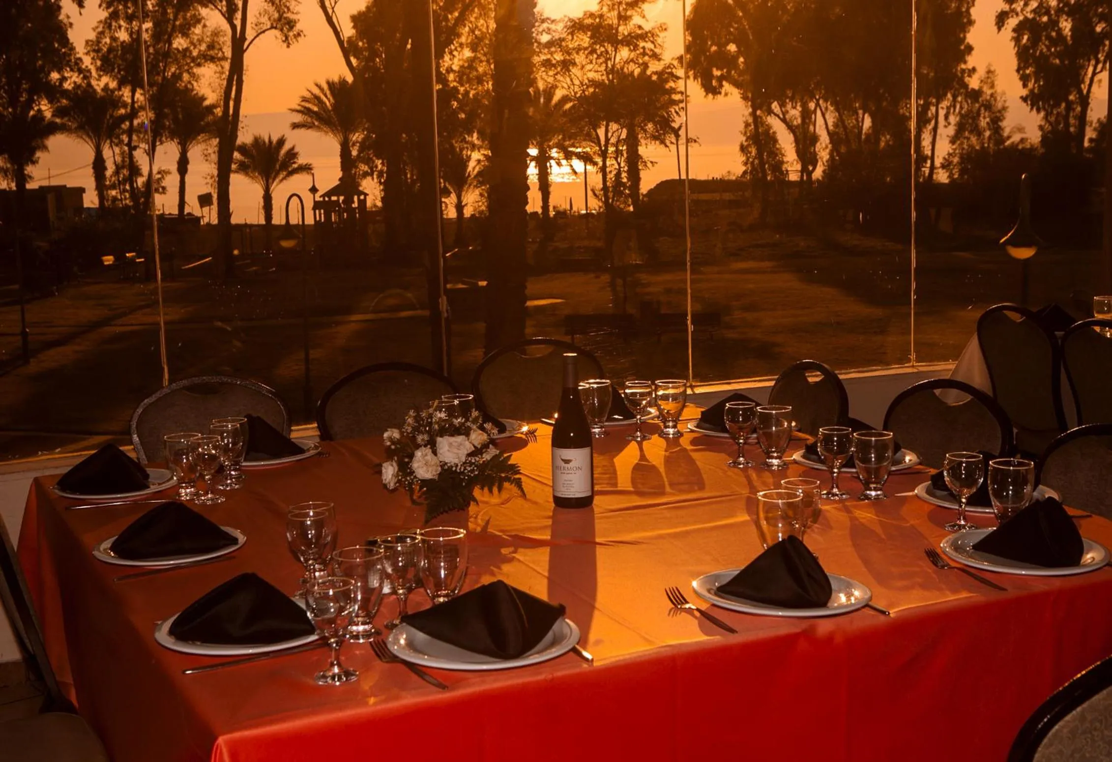 Restaurant/places to eat in Kinar Galilee