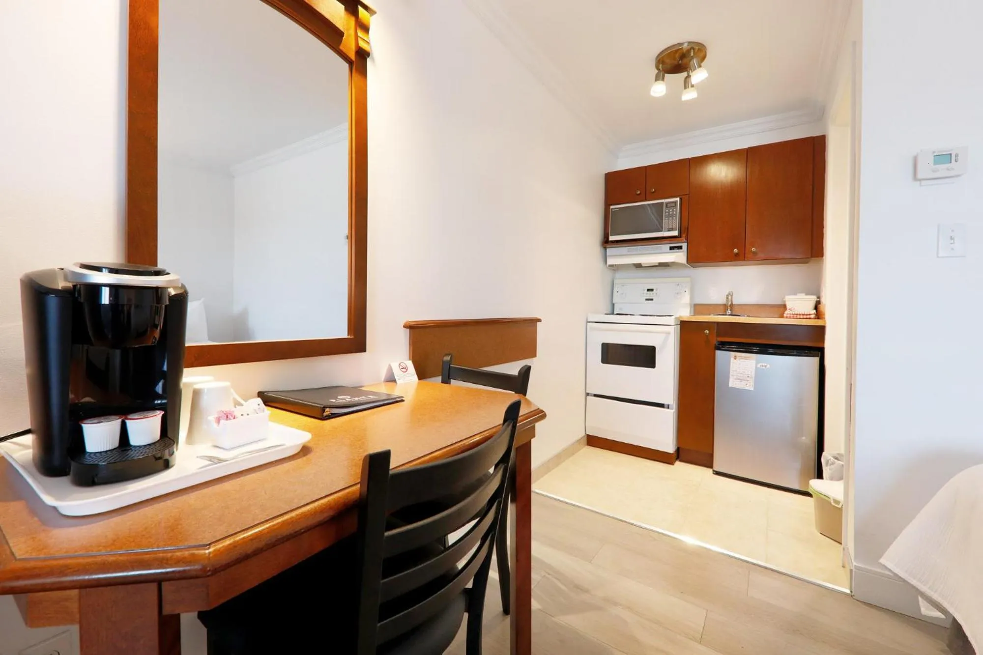 Kitchen or kitchenette in Hotel Plante
