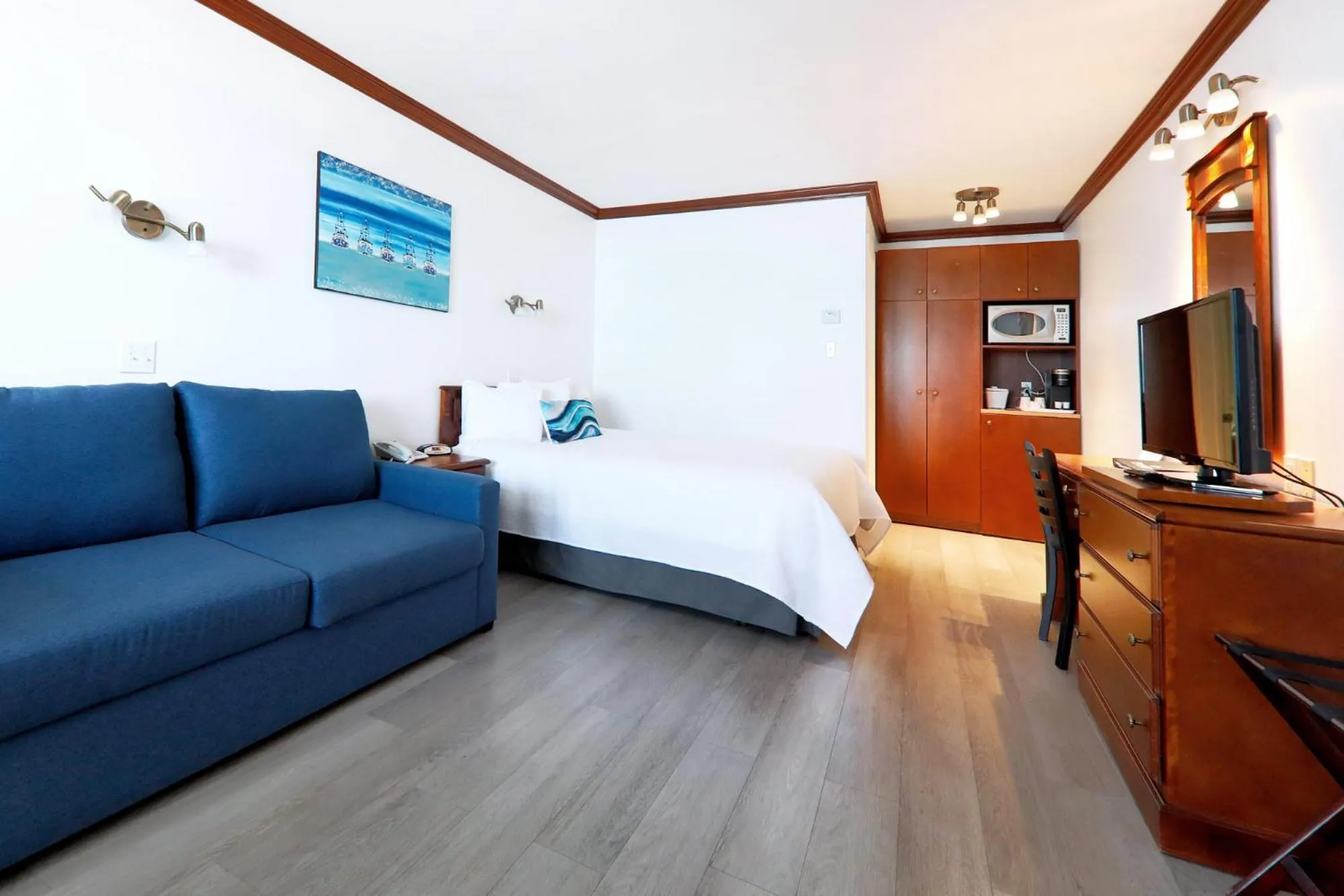 Photo of the whole room in Hotel Plante