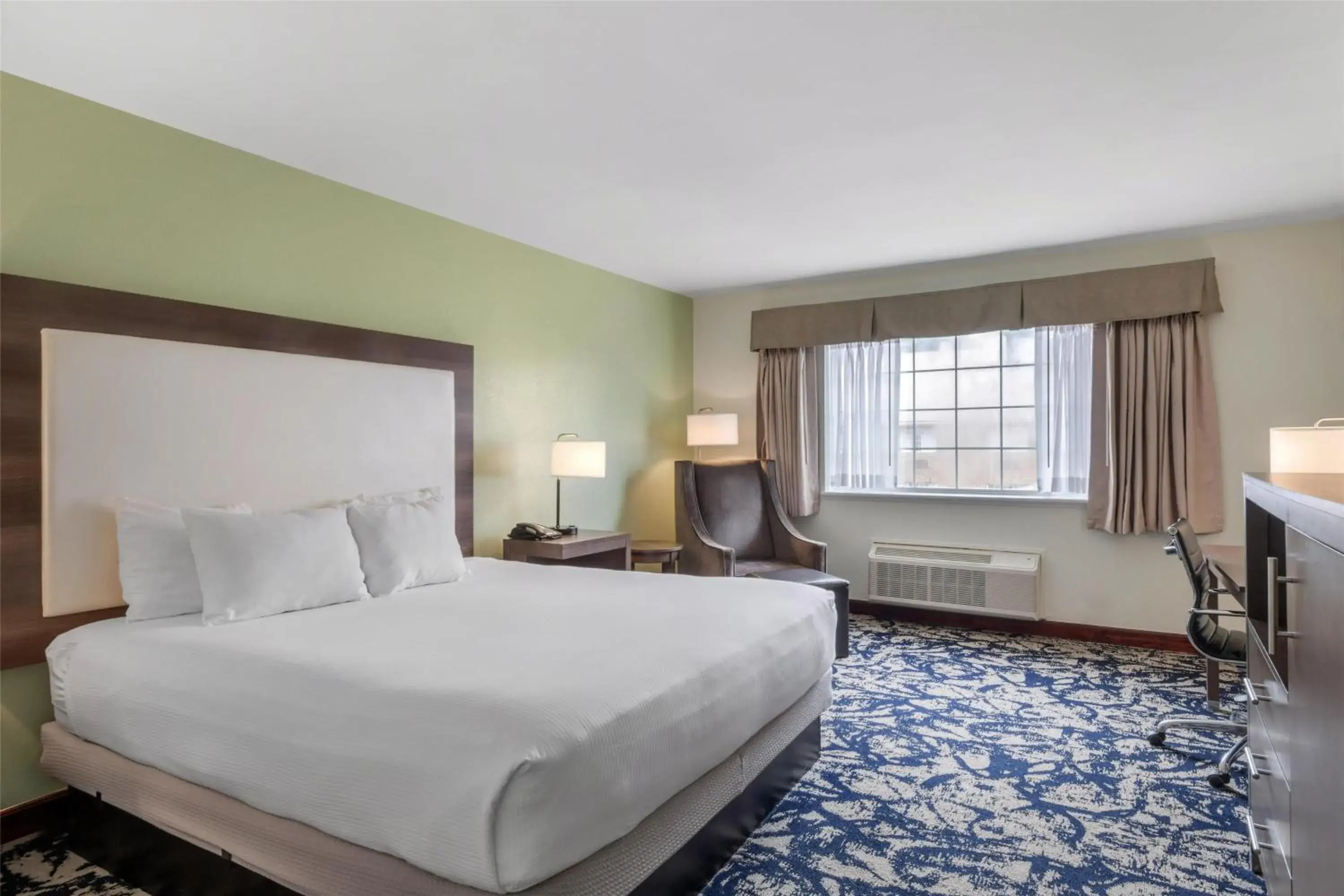 King Room - Non-Smoking in Best Western West Greenwich Inn King Room - Non-Smoking in Best Western West Greenwich Inn