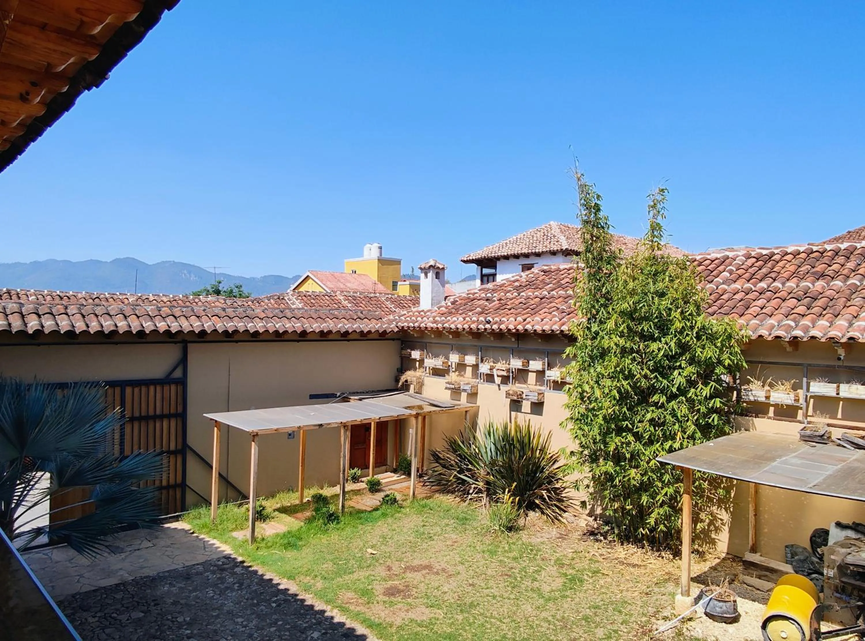 Property building in Hotel Jardines Del Carmen