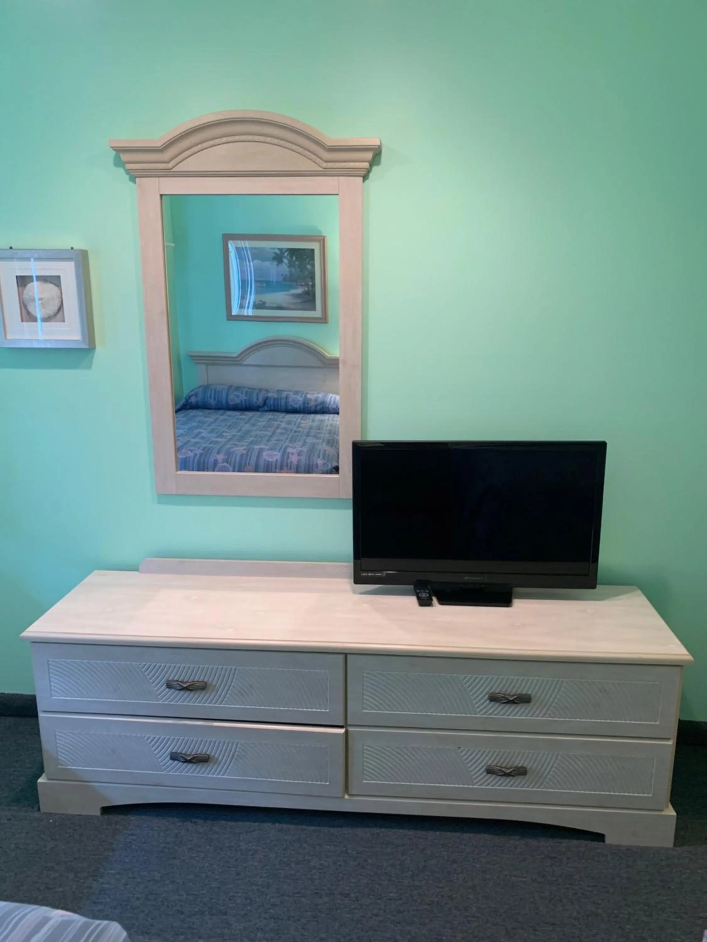 Roman Holiday Resort