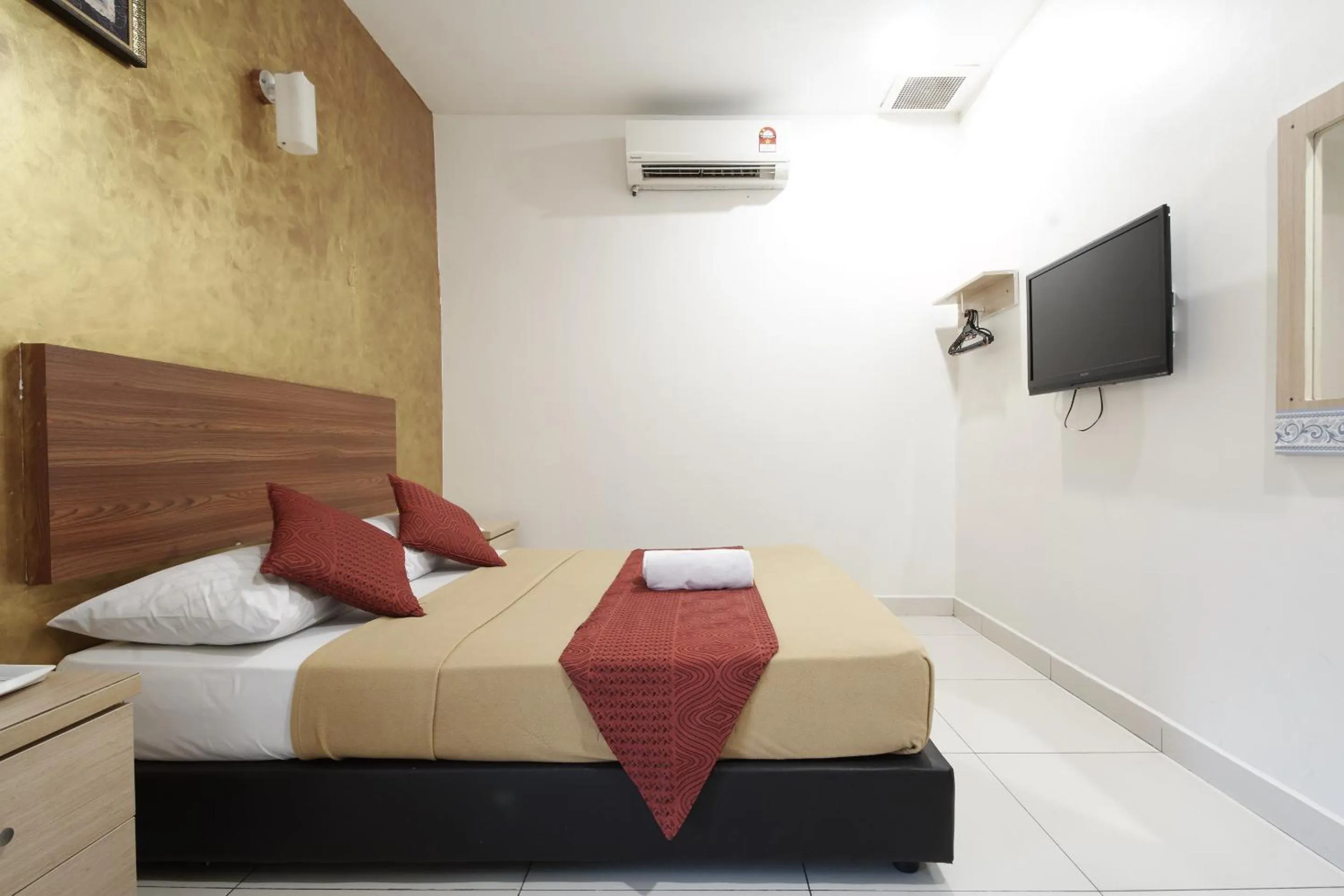 Bedroom, Bed in COOP HOTEL PUTRAJAYA & CYBERJAYA